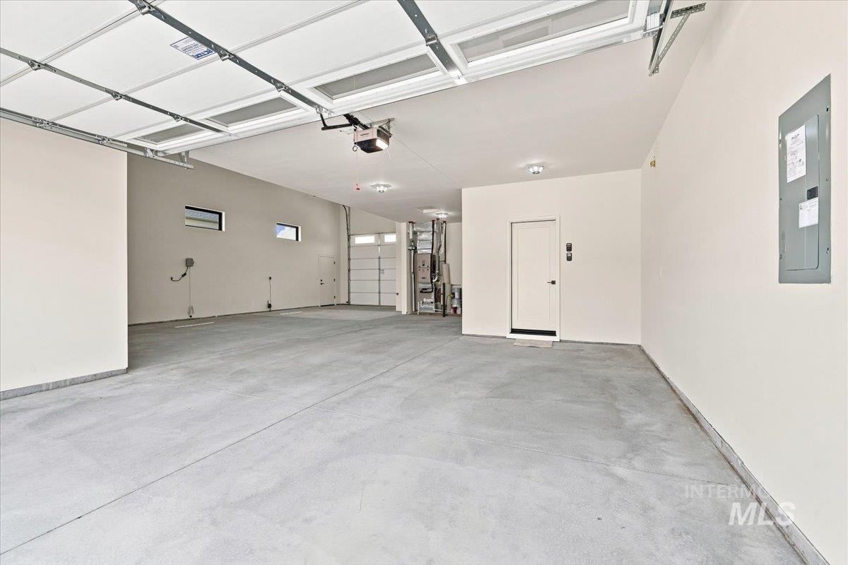 7497 E Midberry Ct, Nampa, Idaho 83687, 3 Bedrooms, 2.5 Bathrooms, Residential For Sale, Price $860,000,MLS 98997278