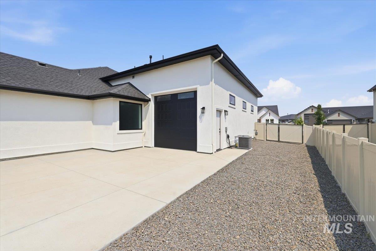 7497 E Midberry Ct, Nampa, Idaho 83687, 3 Bedrooms, 2.5 Bathrooms, Residential For Sale, Price $860,000,MLS 98997278