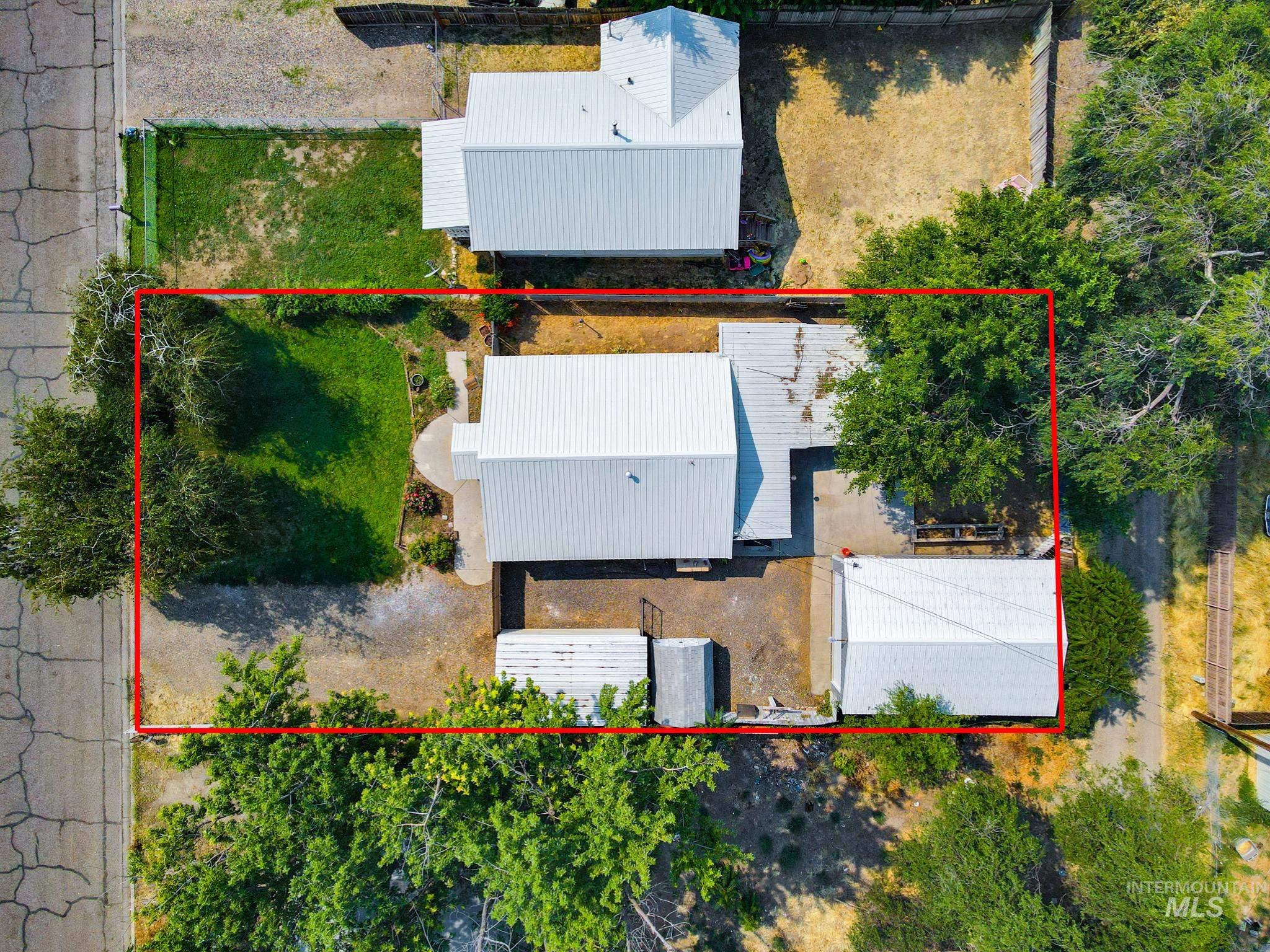 729 NW 2nd St, Ontario, Oregon 97914, 3 Bedrooms, 1 Bathroom, Residential For Sale, Price $239,000, 98997279