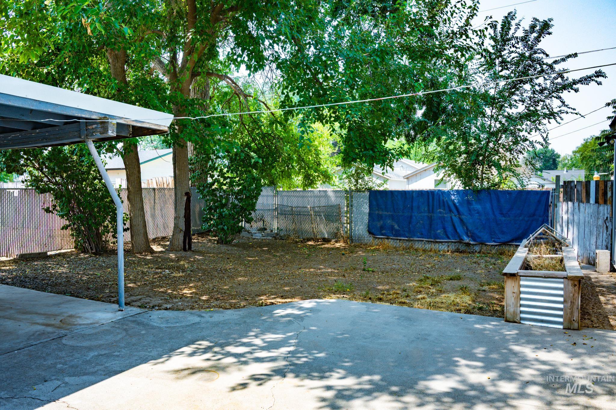 729 NW 2nd St, Ontario, Oregon 97914, 3 Bedrooms, 1 Bathroom, Residential For Sale, Price $239,000, 98997279
