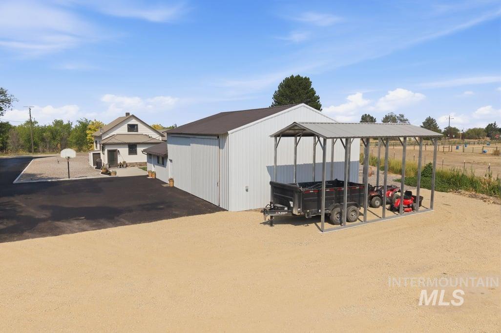 1600 S Eagle Rd, Kuna, Idaho 83634, 3 Bedrooms, 2 Bathrooms, Residential For Sale, Price $1,189,000,MLS 98997280