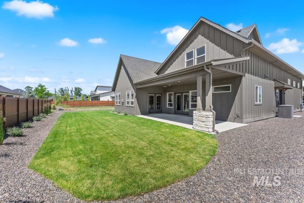 817 N Gracie Avenue, Eagle, Idaho 83616, 4 Bedrooms, 3.5 Bathrooms, Residential For Sale, Price $1,199,900, 98997282