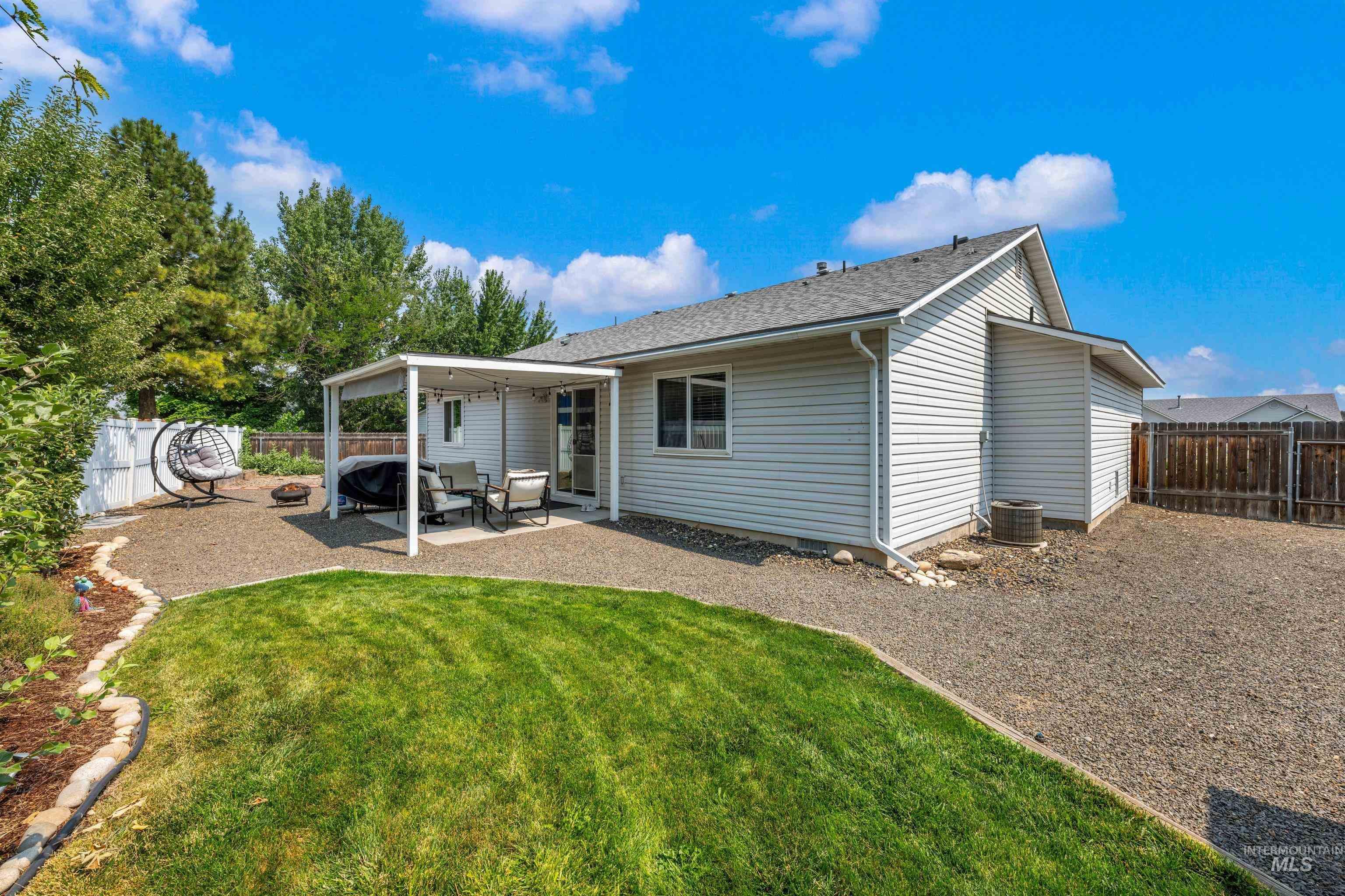 1427 N Antimony Pl, Kuna, Idaho 83634, 3 Bedrooms, 2 Bathrooms, Residential For Sale, Price $389,900, 98997283