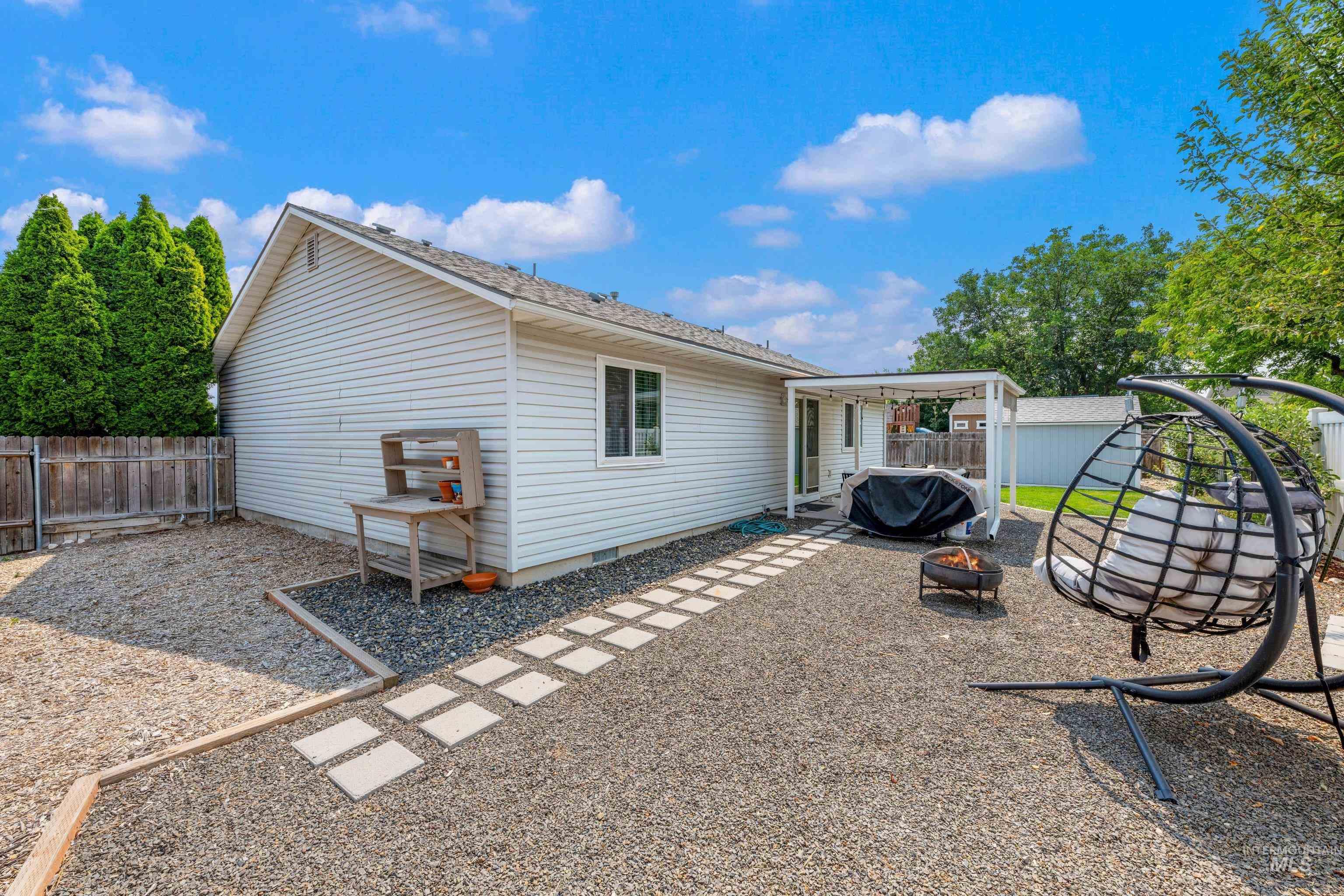 1427 N Antimony Pl, Kuna, Idaho 83634, 3 Bedrooms, 2 Bathrooms, Residential For Sale, Price $389,900, 98997283