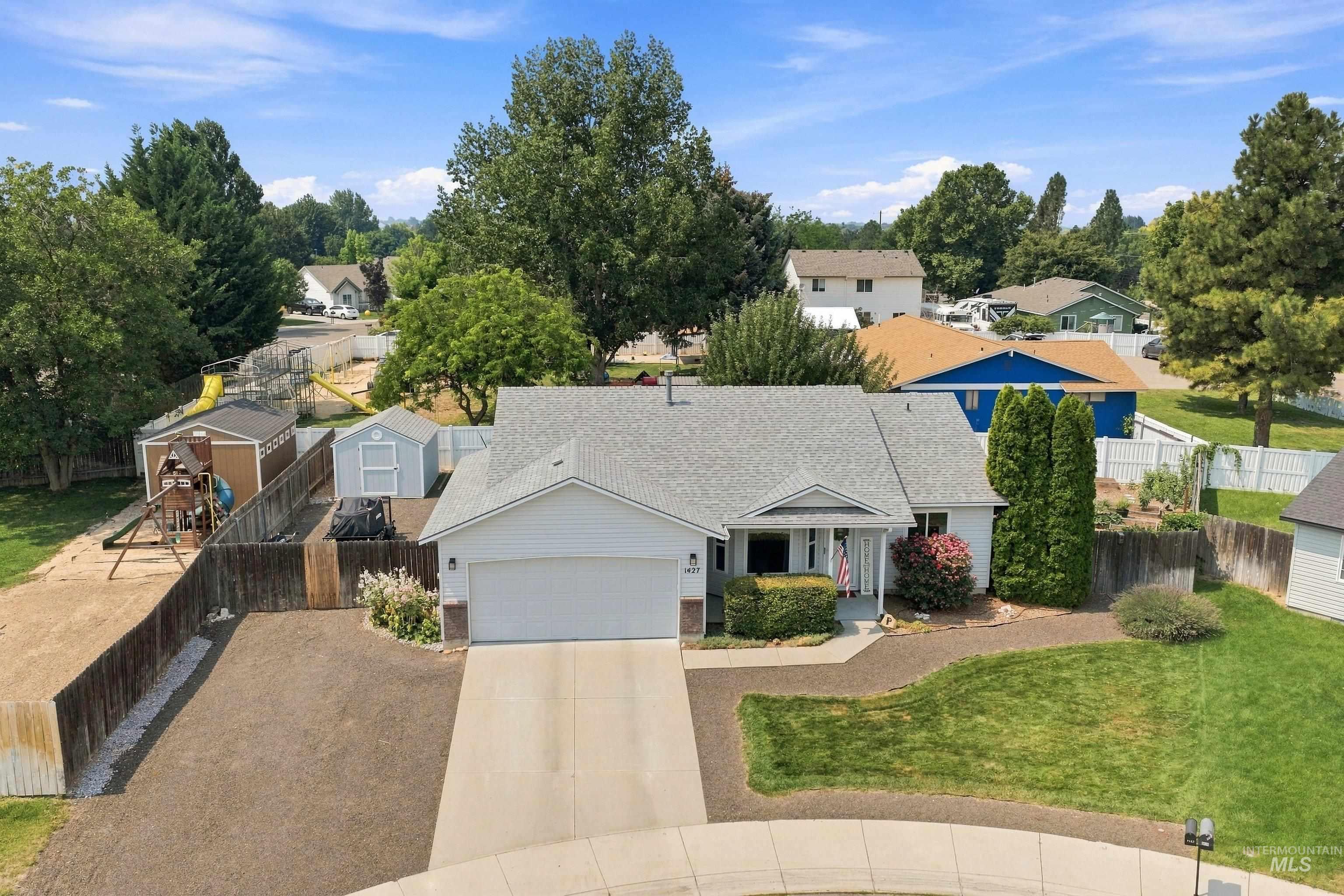1427 N Antimony Pl, Kuna, Idaho 83634, 3 Bedrooms, 2 Bathrooms, Residential For Sale, Price $389,900, 98997283