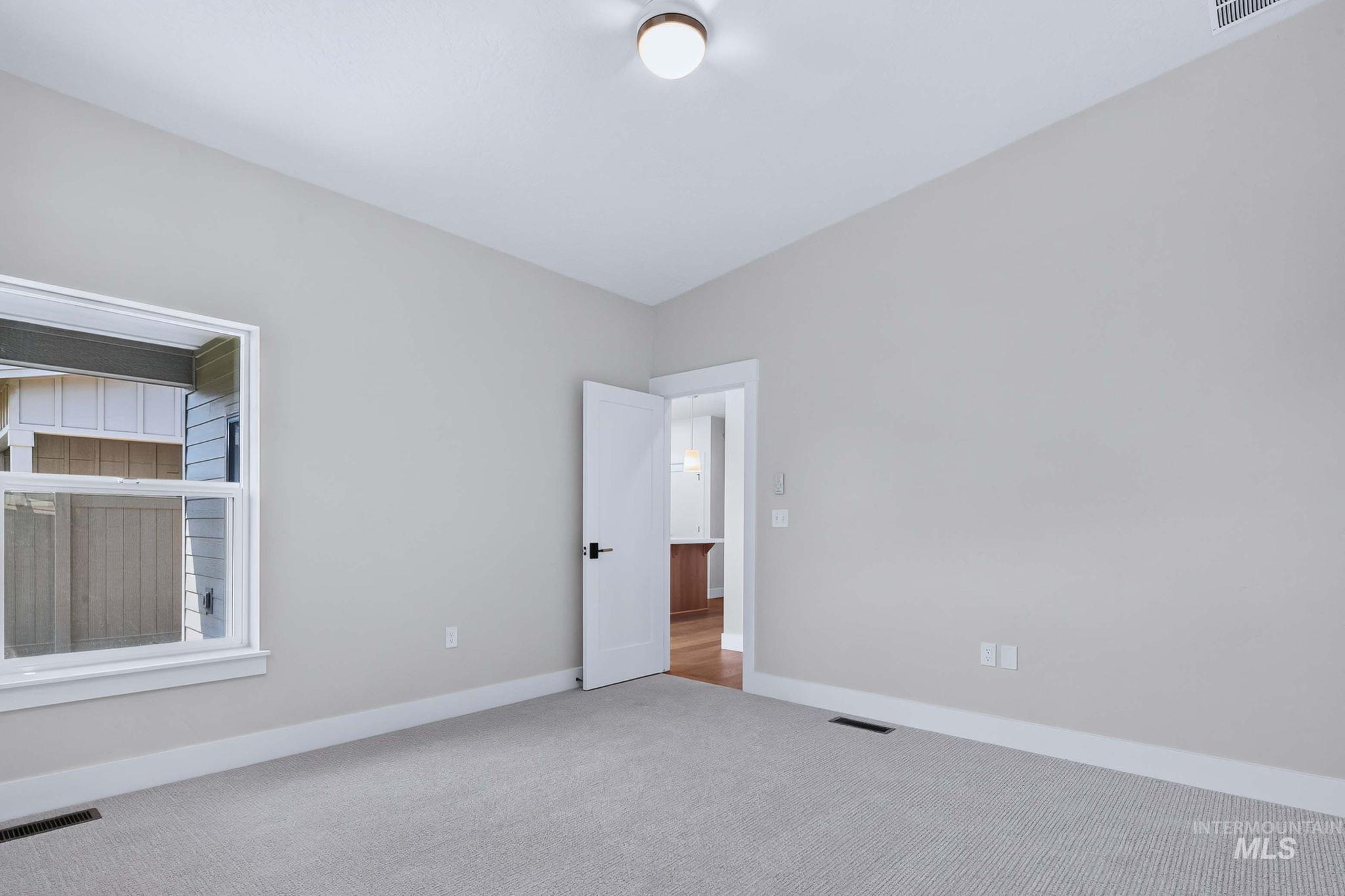 629 W Wrangler, Meridian, Idaho 83646, 3 Bedrooms, 2 Bathrooms, Residential For Sale, Price $560,500, 98997284