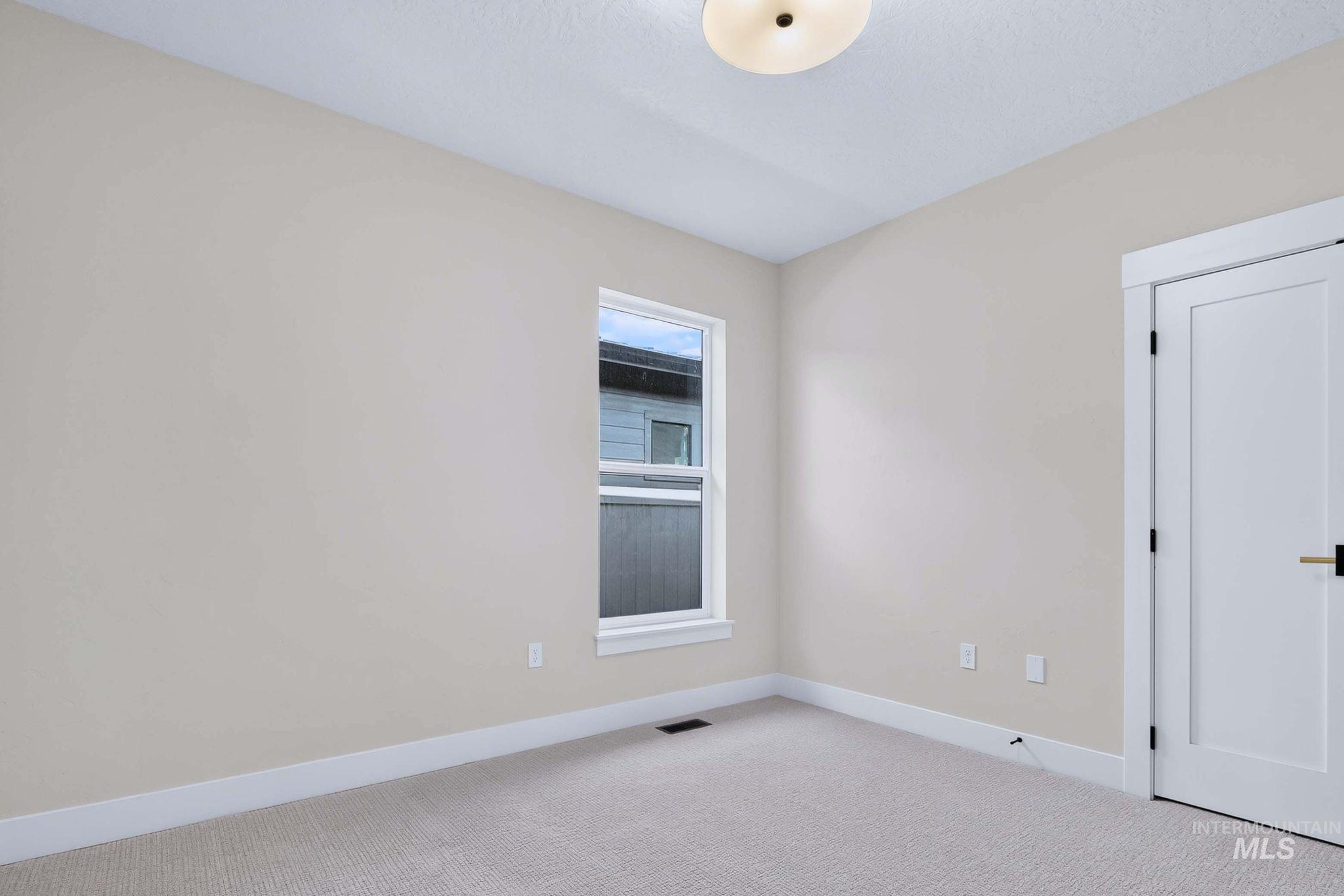 629 W Wrangler, Meridian, Idaho 83646, 3 Bedrooms, 2 Bathrooms, Residential For Sale, Price $560,500, 98997284
