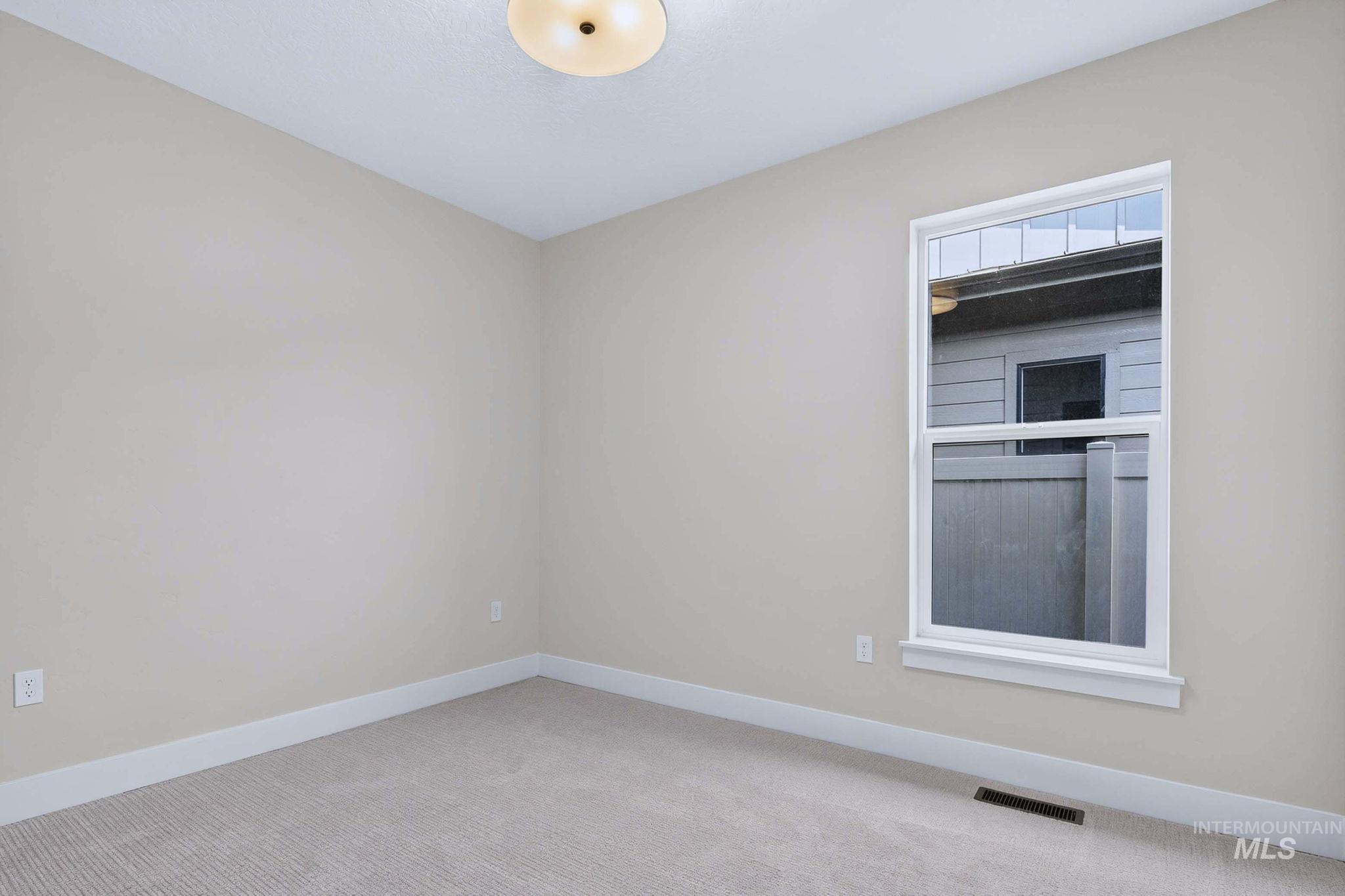 629 W Wrangler, Meridian, Idaho 83646, 3 Bedrooms, 2 Bathrooms, Residential For Sale, Price $560,500, 98997284