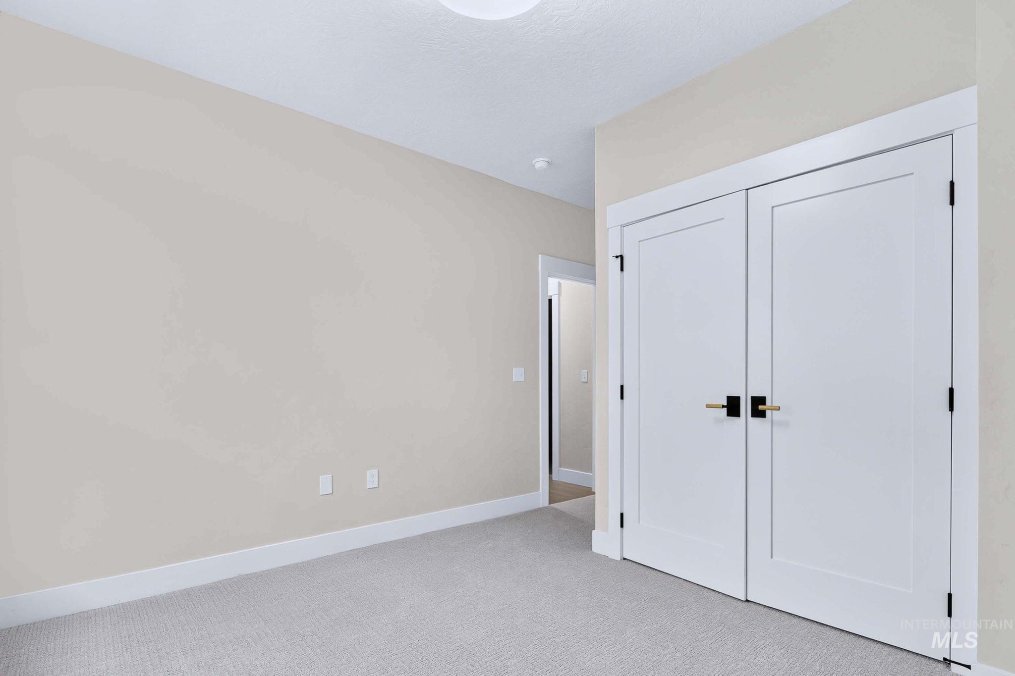 629 W Wrangler, Meridian, Idaho 83646, 3 Bedrooms, 2 Bathrooms, Residential For Sale, Price $560,500, 98997284