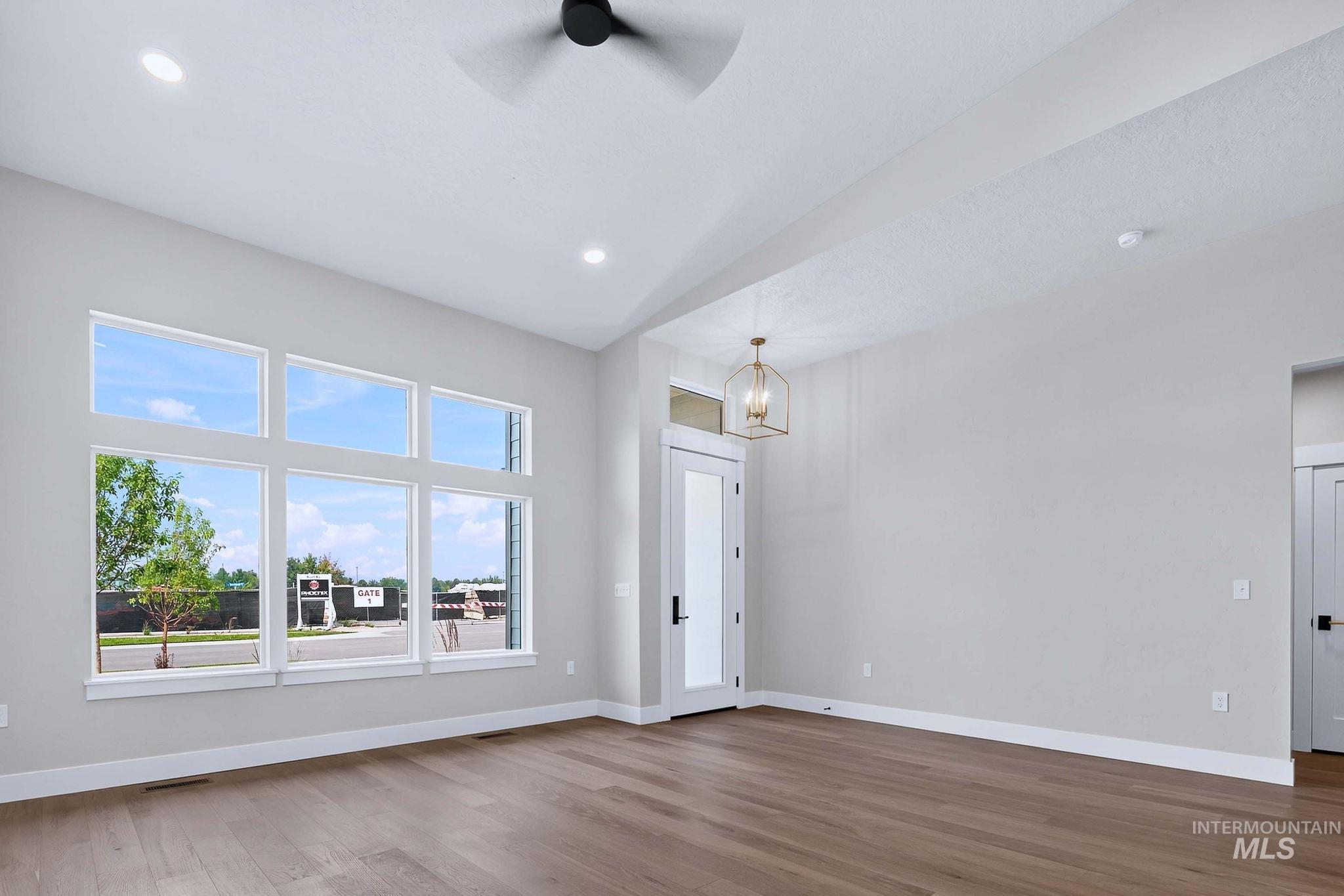 629 W Wrangler, Meridian, Idaho 83646, 3 Bedrooms, 2 Bathrooms, Residential For Sale, Price $560,500, 98997284