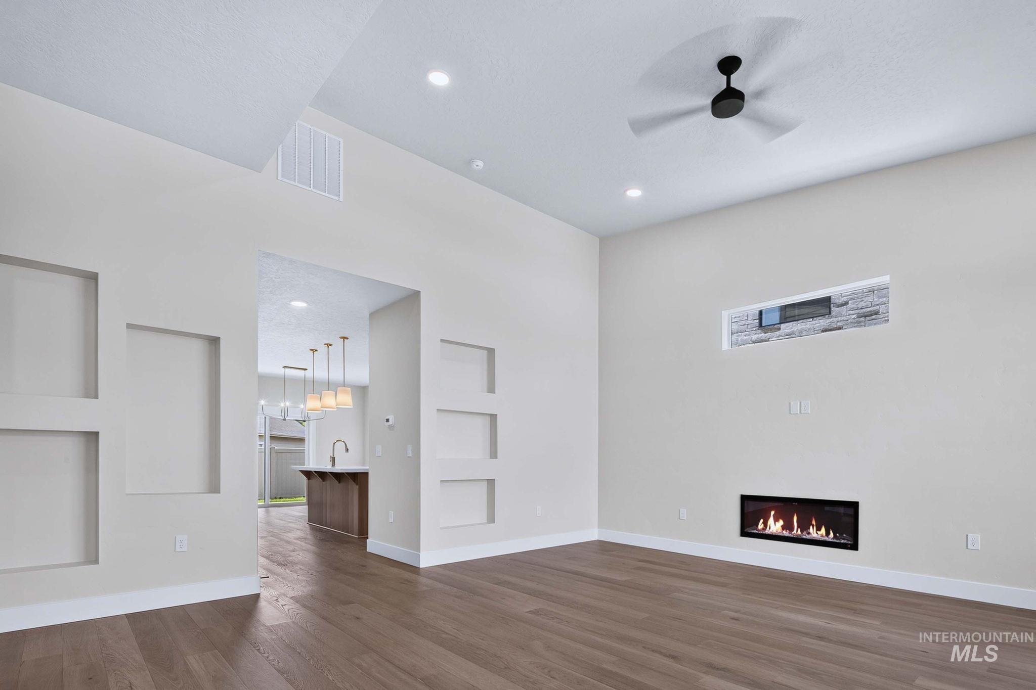 629 W Wrangler, Meridian, Idaho 83646, 3 Bedrooms, 2 Bathrooms, Residential For Sale, Price $560,500, 98997284