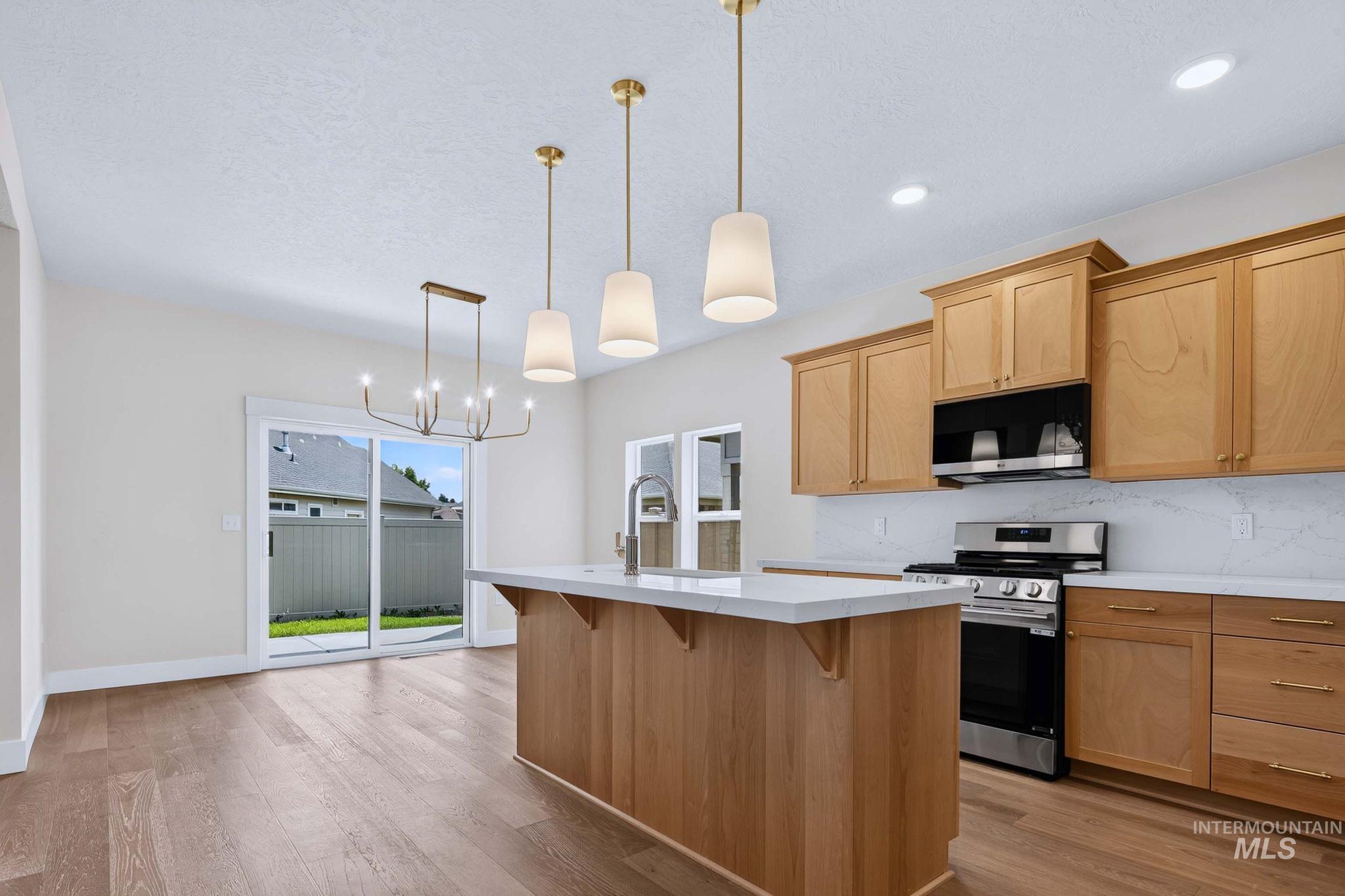 629 W Wrangler, Meridian, Idaho 83646, 3 Bedrooms, 2 Bathrooms, Residential For Sale, Price $560,500, 98997284