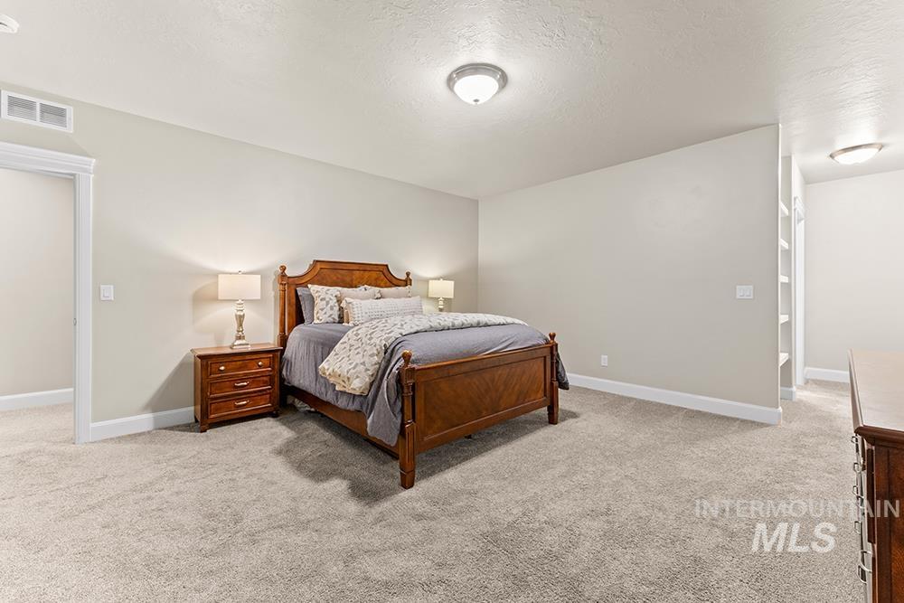 3220 S Osterley Ave, Eagle, Idaho 83616, 6 Bedrooms, 5 Bathrooms, Residential For Sale, Price $1,999,000,MLS 98997285