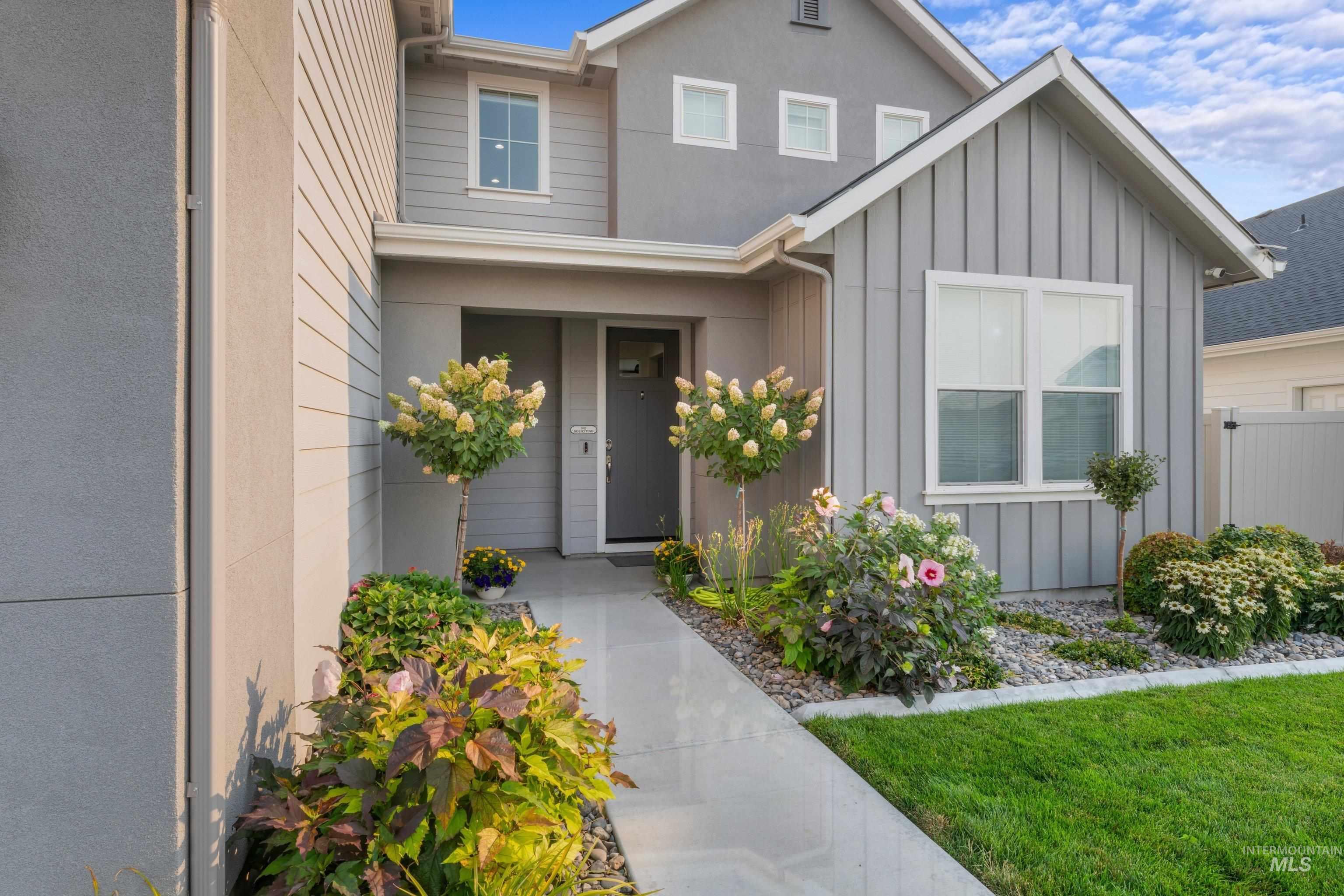 1306 E Sweet Pearl St, Kuna, Idaho 83634, 5 Bedrooms, 4 Bathrooms, Residential For Sale, Price $675,000, 98997288