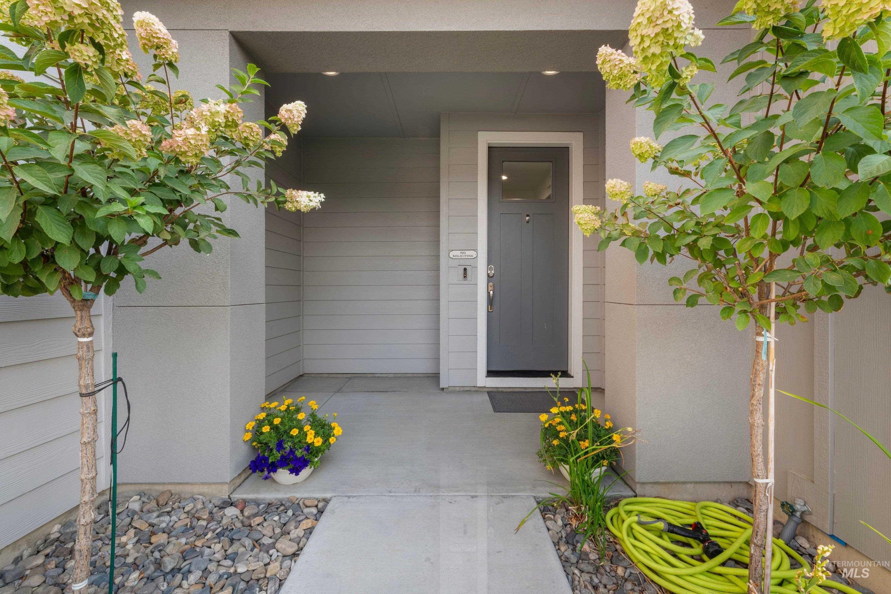 1306 E Sweet Pearl St, Kuna, Idaho 83634, 5 Bedrooms, 4 Bathrooms, Residential For Sale, Price $675,000, 98997288