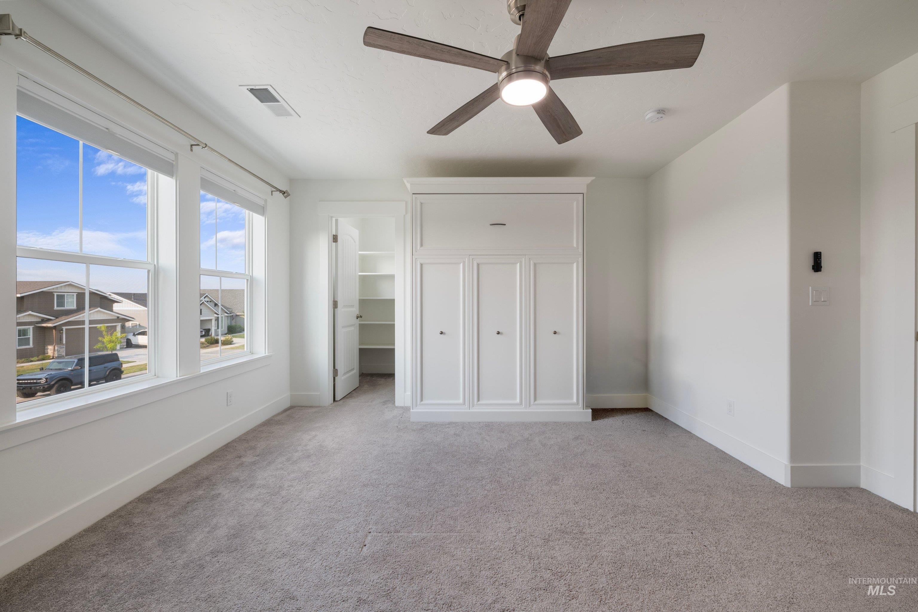 1306 E Sweet Pearl St, Kuna, Idaho 83634, 5 Bedrooms, 4 Bathrooms, Residential For Sale, Price $675,000, 98997288