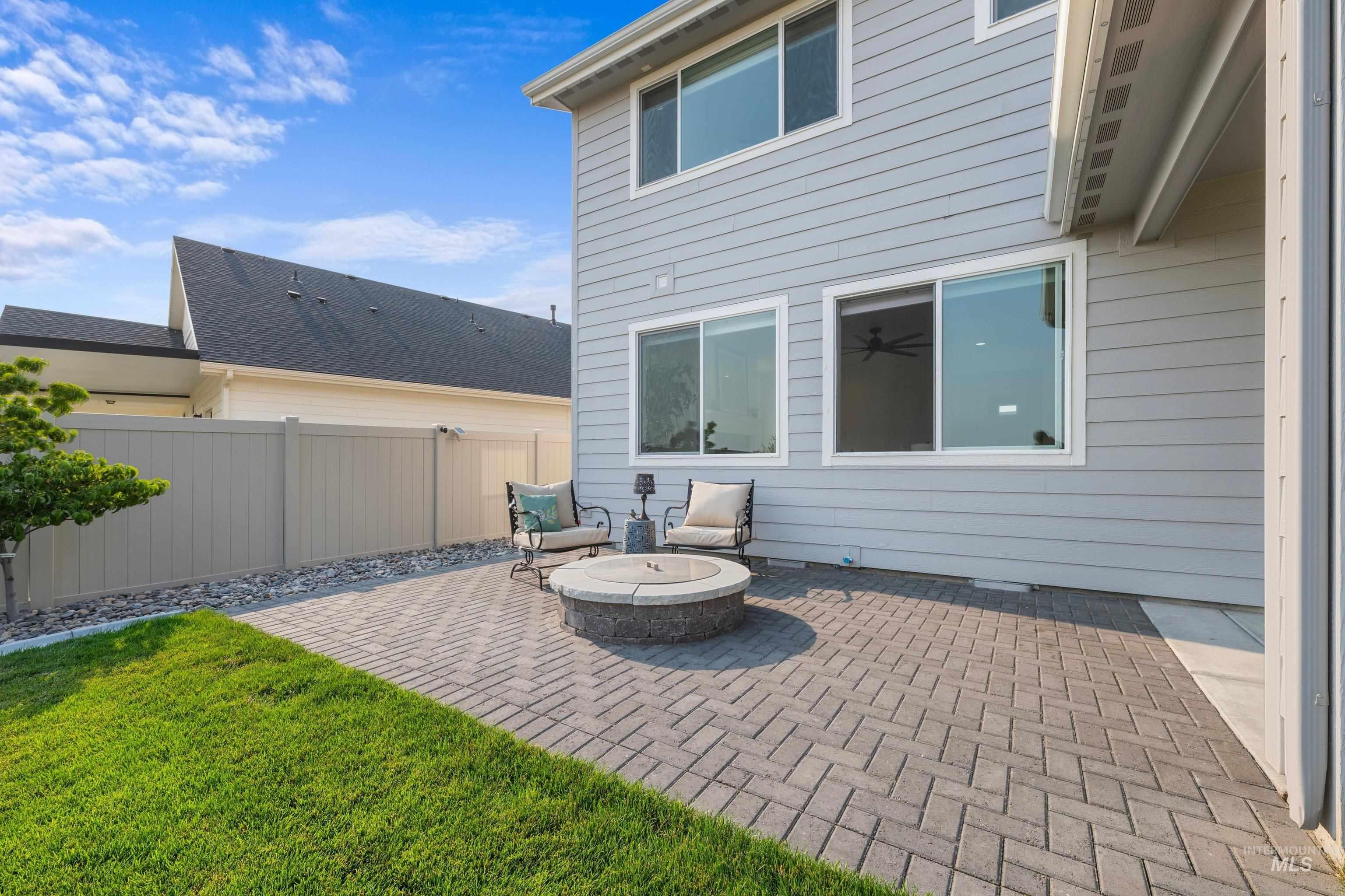 1306 E Sweet Pearl St, Kuna, Idaho 83634, 5 Bedrooms, 4 Bathrooms, Residential For Sale, Price $675,000, 98997288