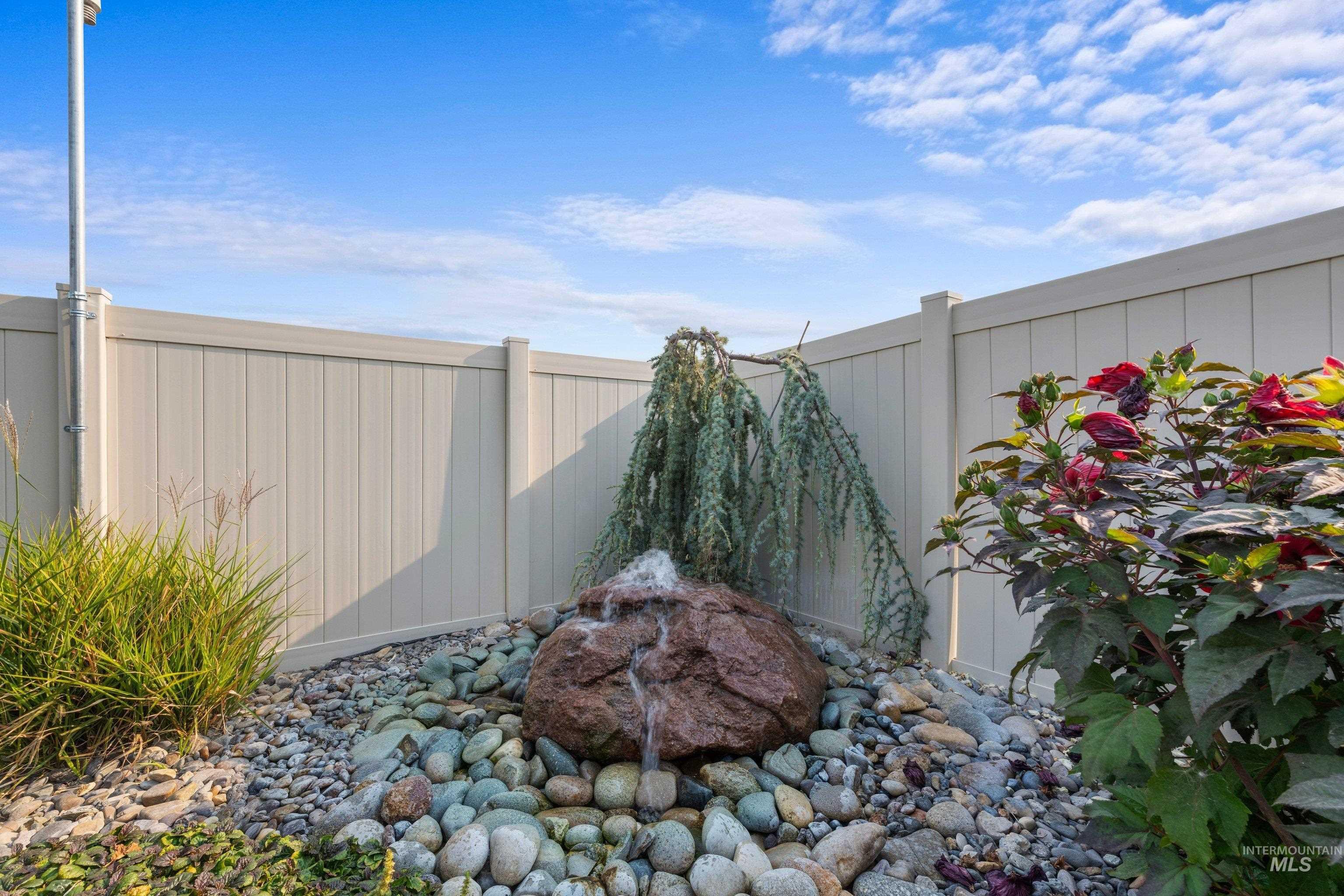 1306 E Sweet Pearl St, Kuna, Idaho 83634, 5 Bedrooms, 4 Bathrooms, Residential For Sale, Price $675,000, 98997288