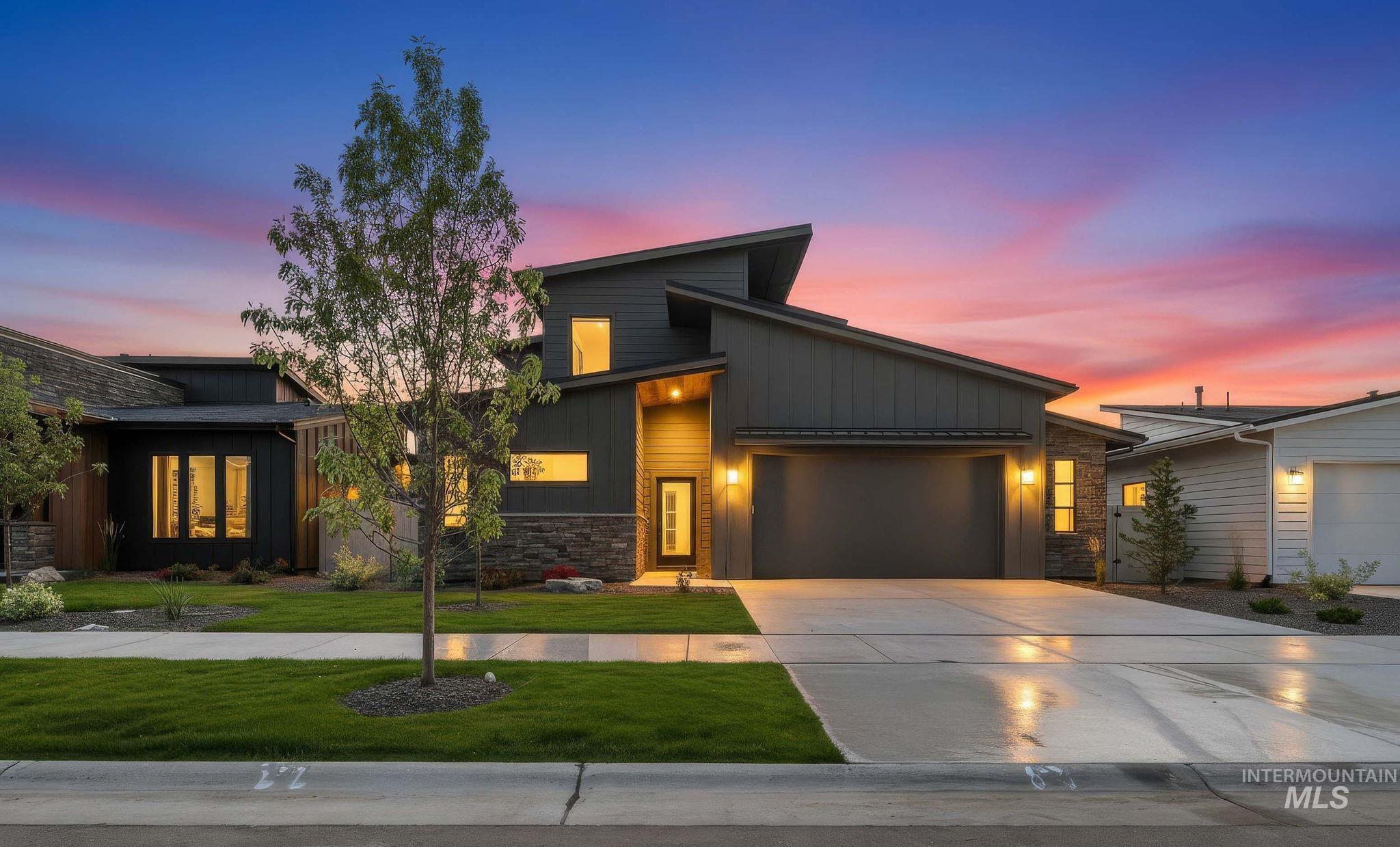 701 W Wrangler, Meridian, Idaho 83646, 4 Bedrooms, 3 Bathrooms, Residential For Sale, Price $849,900, 98997290