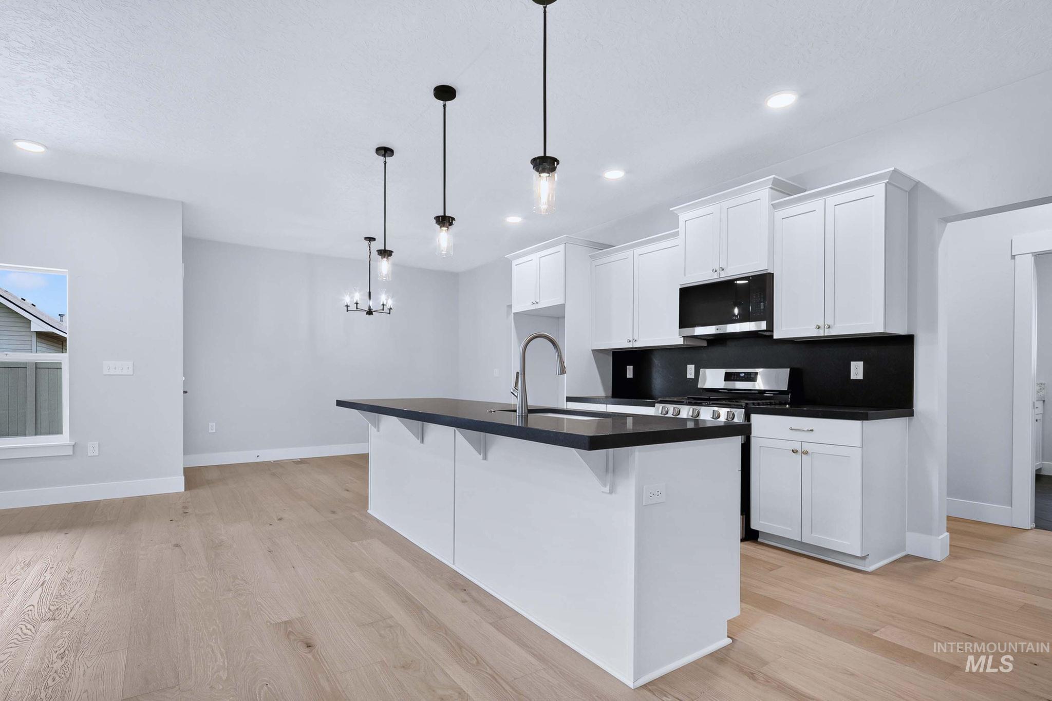 701 W Wrangler, Meridian, Idaho 83646, 4 Bedrooms, 3 Bathrooms, Residential For Sale, Price $849,900, 98997290