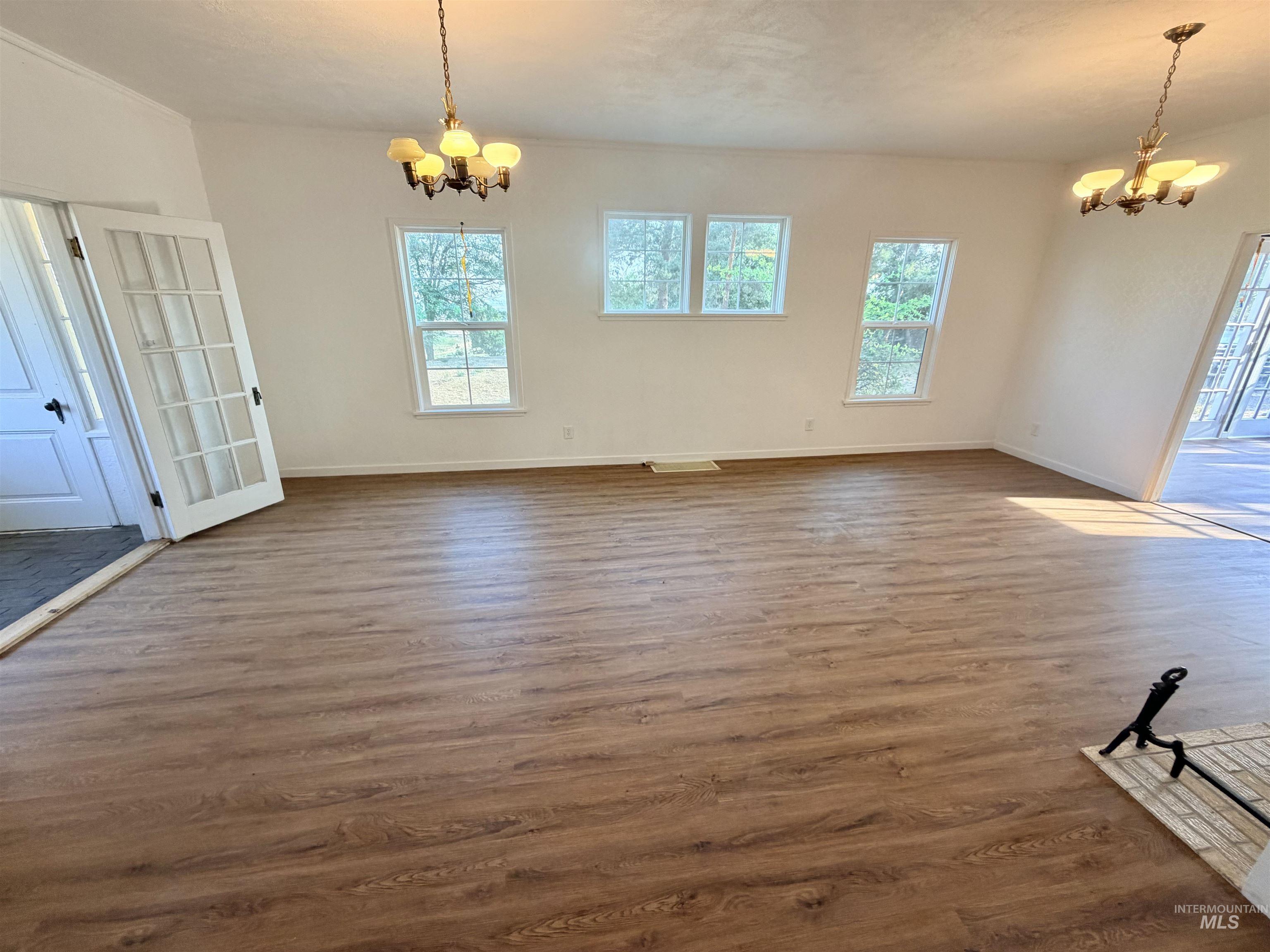 729 Morgan Ave, Ontario, Oregon 97914, 5 Bedrooms, 1.5 Bathrooms, Residential For Sale, Price $575,000, 98997291