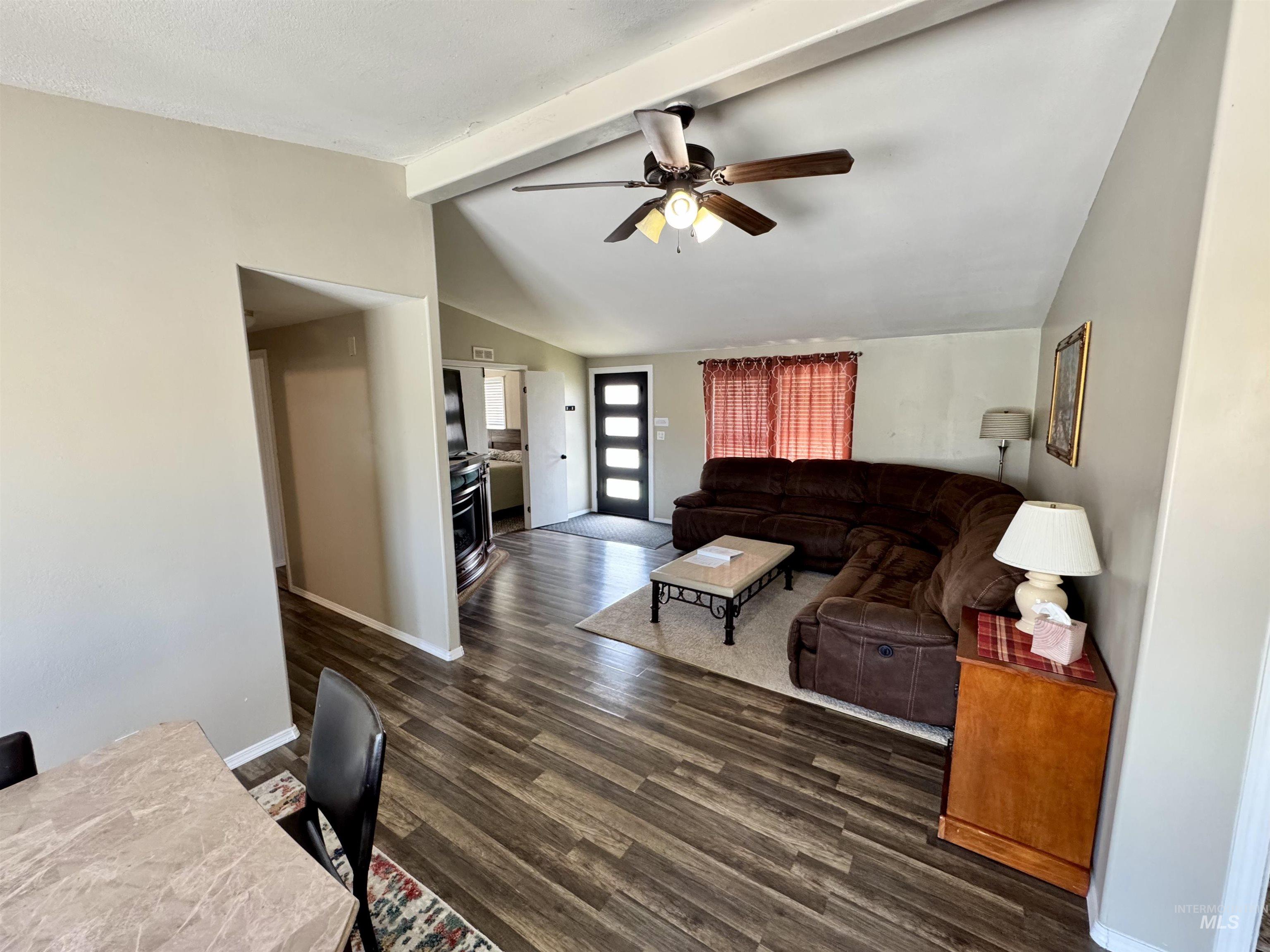19026 Highway 30, Buhl, Idaho 83316, 3 Bedrooms, 2 Bathrooms, Residential For Sale, Price $495,000,MLS 98997294