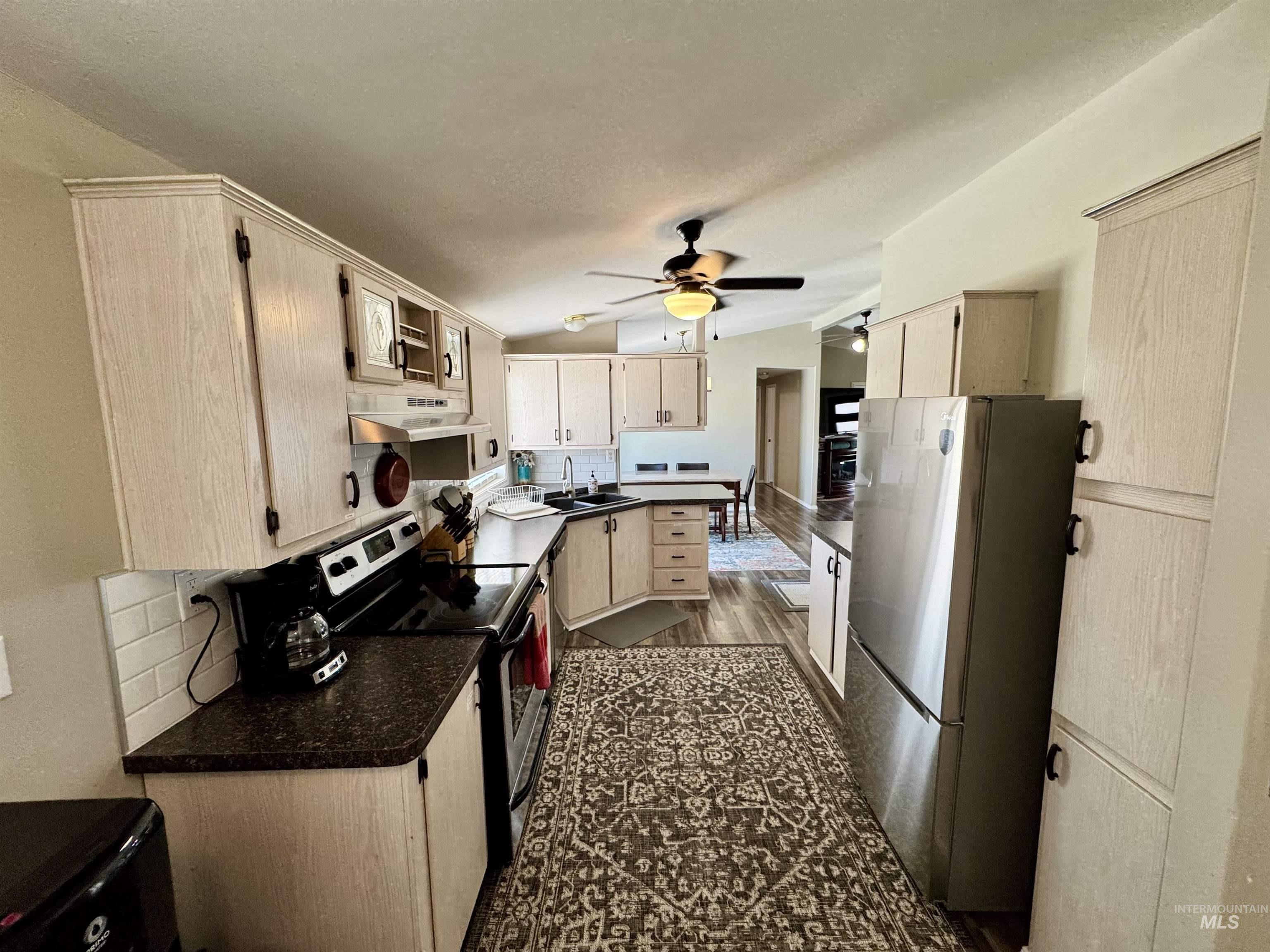 19026 Highway 30, Buhl, Idaho 83316, 3 Bedrooms, 2 Bathrooms, Residential For Sale, Price $495,000,MLS 98997294