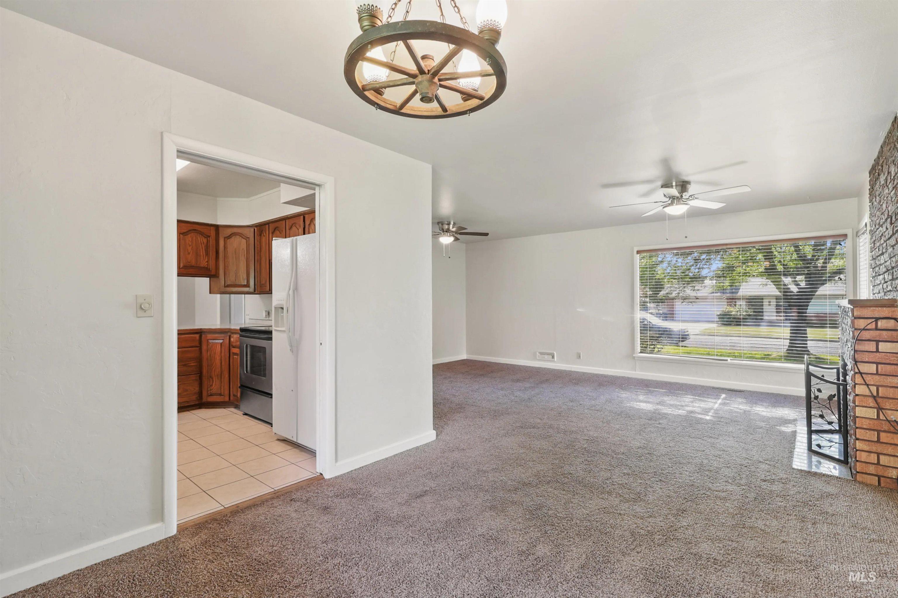 604 Monte Vista, Twin Falls, Idaho 83301, 2 Bedrooms, 2 Bathrooms, Residential For Sale, Price $334,999, 98997296