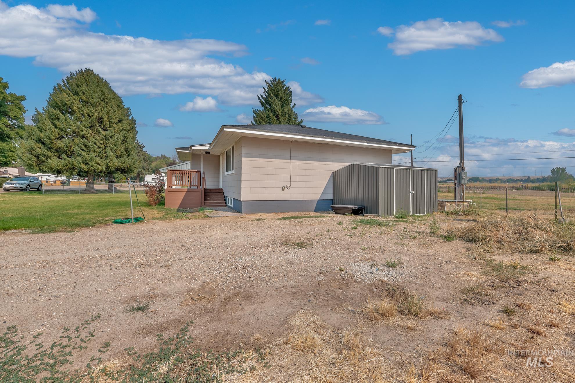 1707 Baker Ln, Payette, Idaho 83661, 4 Bedrooms, 2 Bathrooms, Residential For Sale, Price $407,200,MLS 98997297