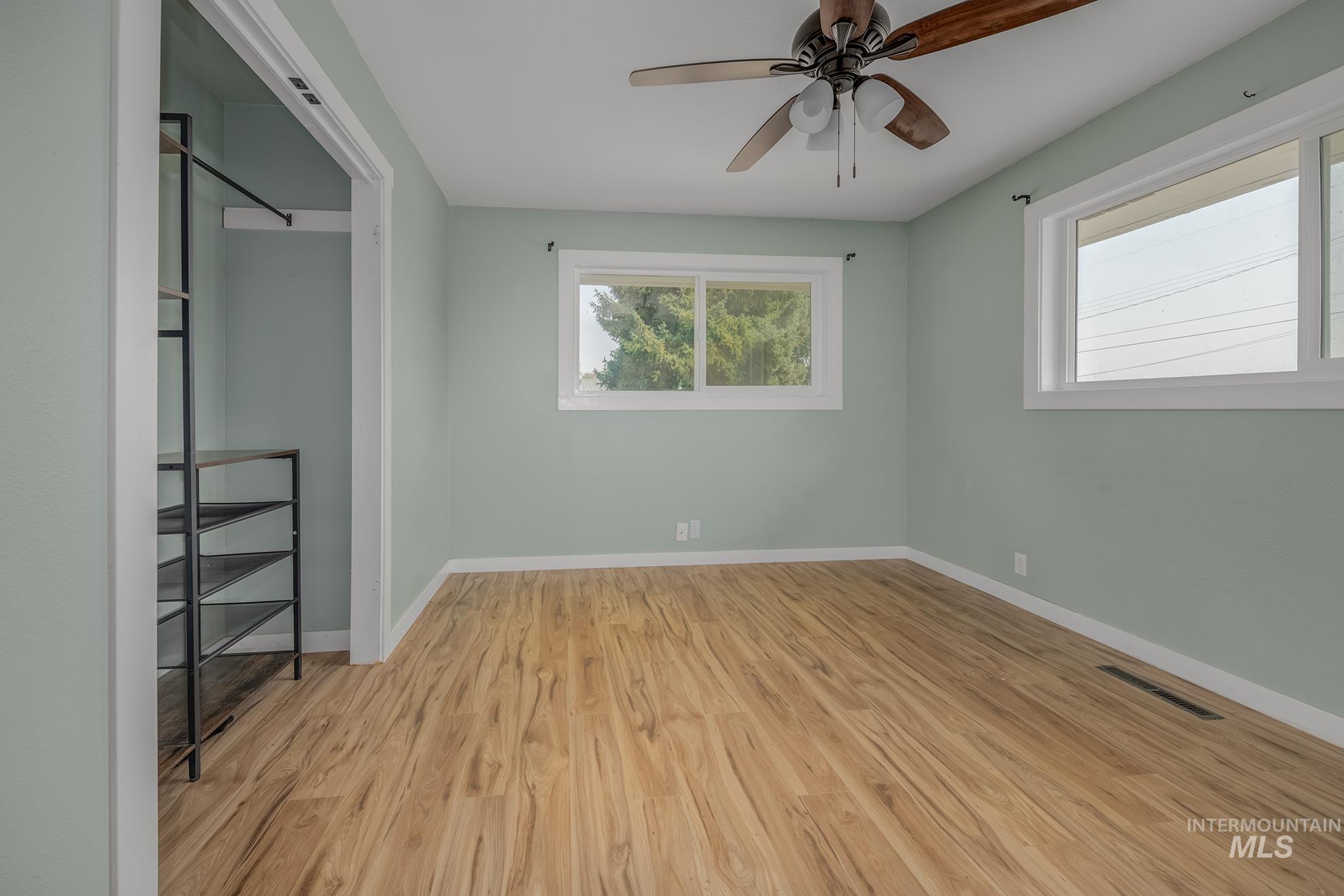 1707 Baker Ln, Payette, Idaho 83661, 4 Bedrooms, 2 Bathrooms, Residential For Sale, Price $407,200,MLS 98997297