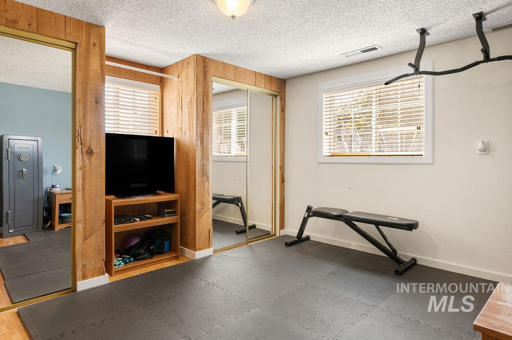 2212 10th Avenue, Clarkston, Washington 99403, 3 Bedrooms, 2 Bathrooms, Residential For Sale, Price $419,500,MLS 98997298