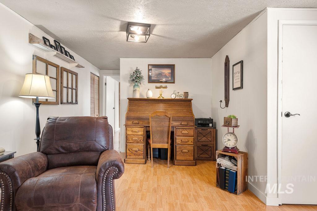 2212 10th Avenue, Clarkston, Washington 99403, 3 Bedrooms, 2 Bathrooms, Residential For Sale, Price $419,500,MLS 98997298