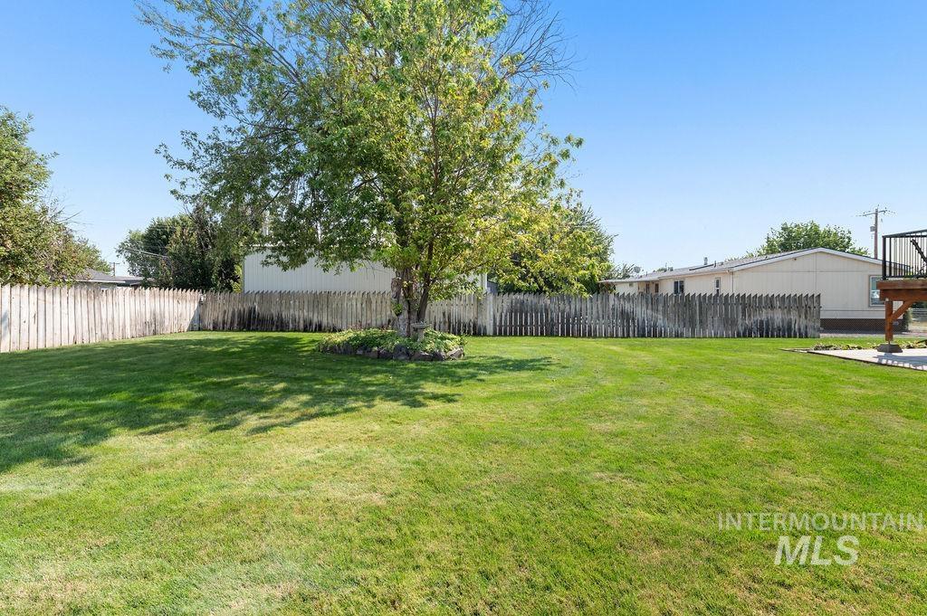 2212 10th Avenue, Clarkston, Washington 99403, 3 Bedrooms, 2 Bathrooms, Residential For Sale, Price $419,500,MLS 98997298