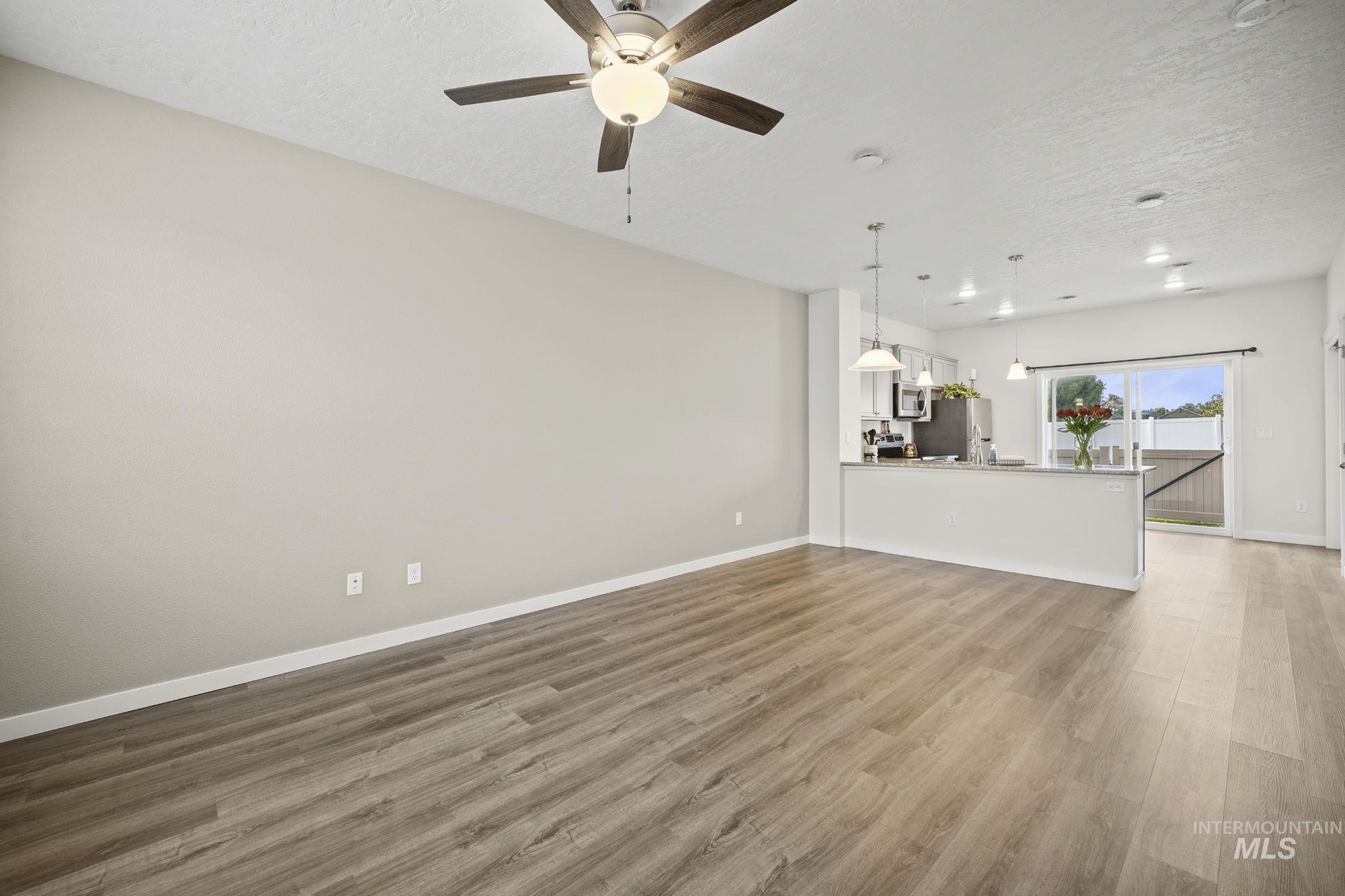 5855 S Carlburg Ln, Boise, Idaho 83709, 2 Bedrooms, 2.5 Bathrooms, Residential For Sale, Price $325,000, 98997300