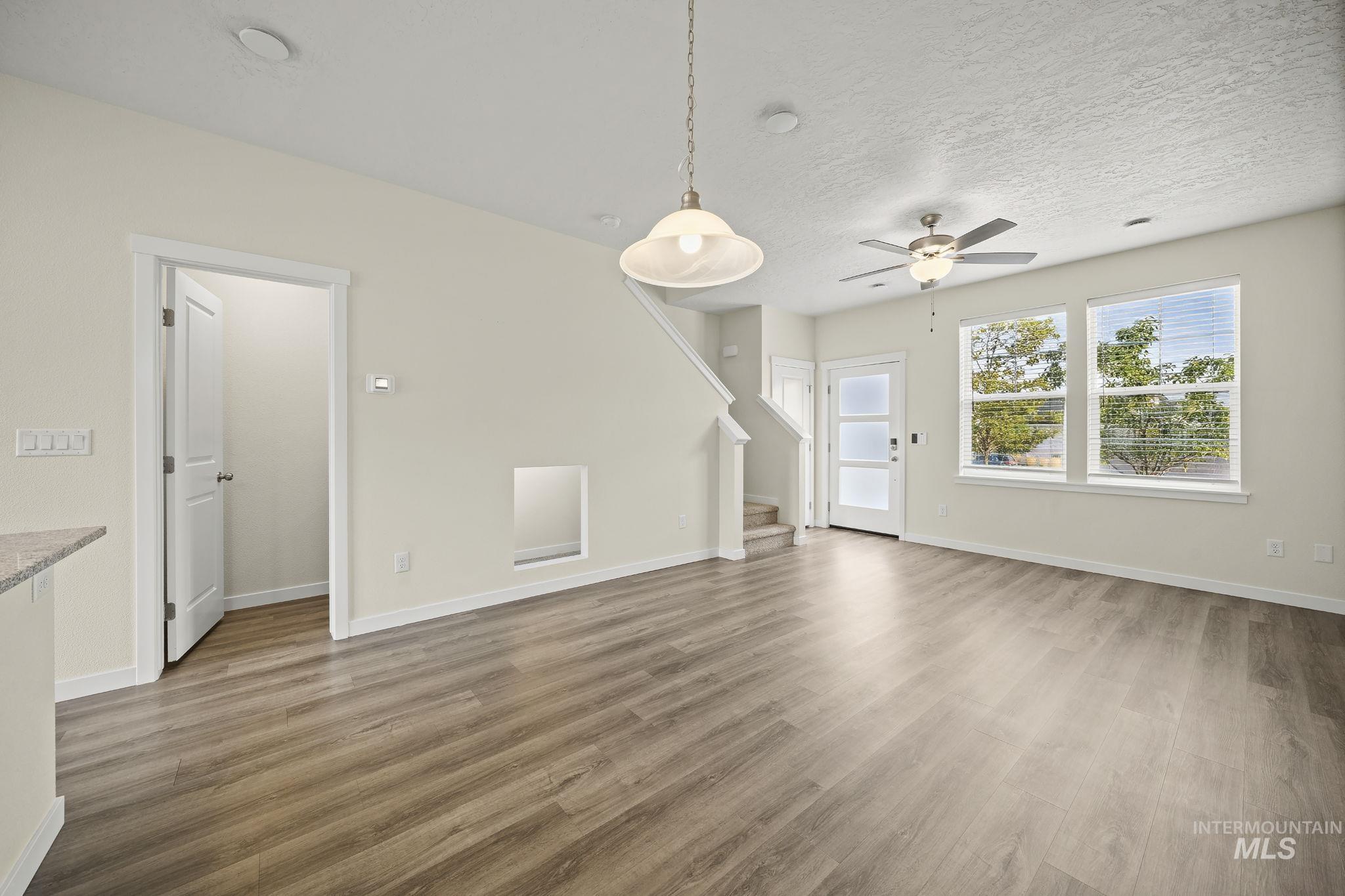 5855 S Carlburg Ln, Boise, Idaho 83709, 2 Bedrooms, 2.5 Bathrooms, Residential For Sale, Price $325,000, 98997300