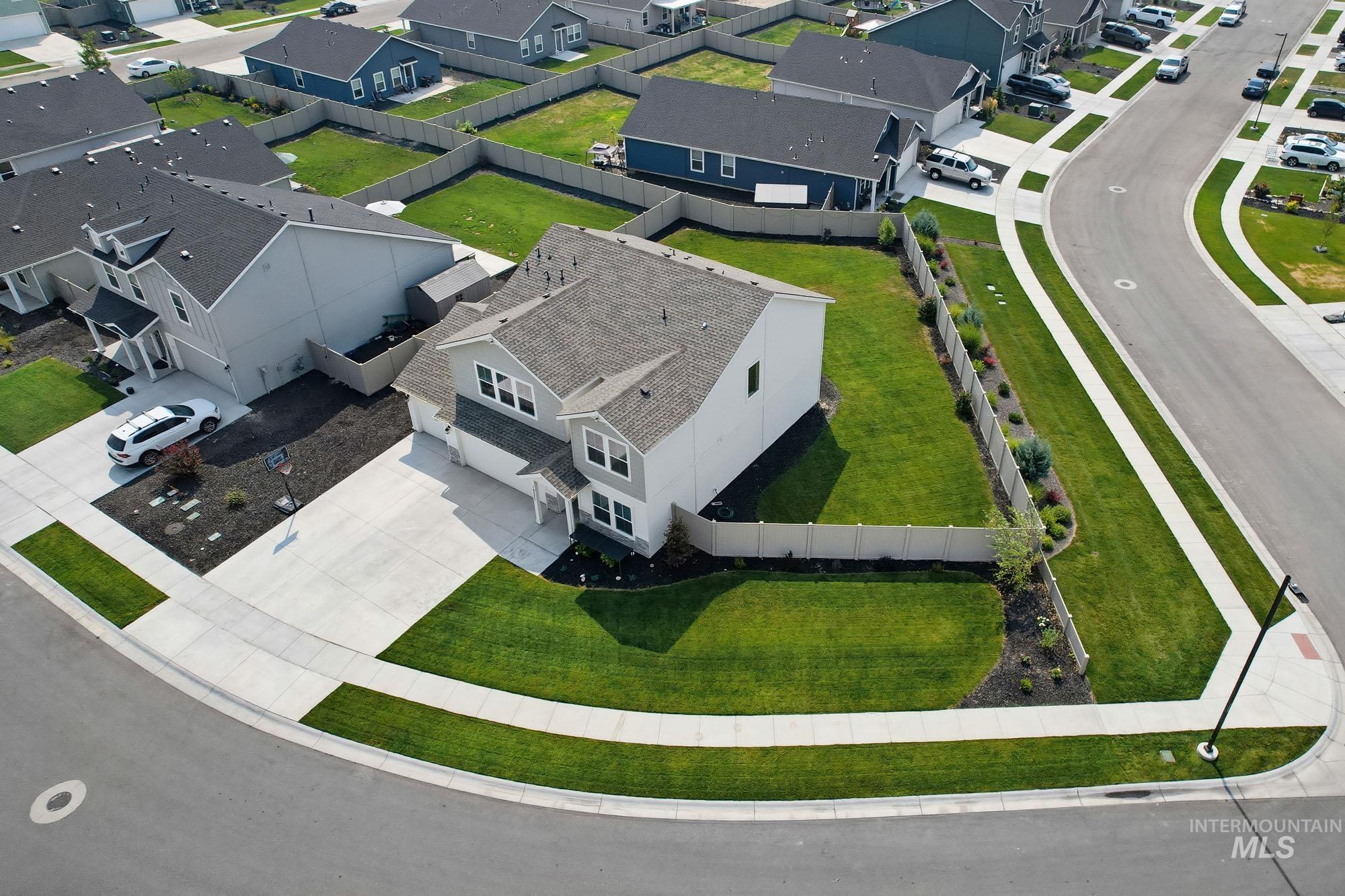 18227 N Rain Dance Way, Nampa, Idaho 83687, 5 Bedrooms, 3 Bathrooms, Residential For Sale, Price $549,900,MLS 98997301
