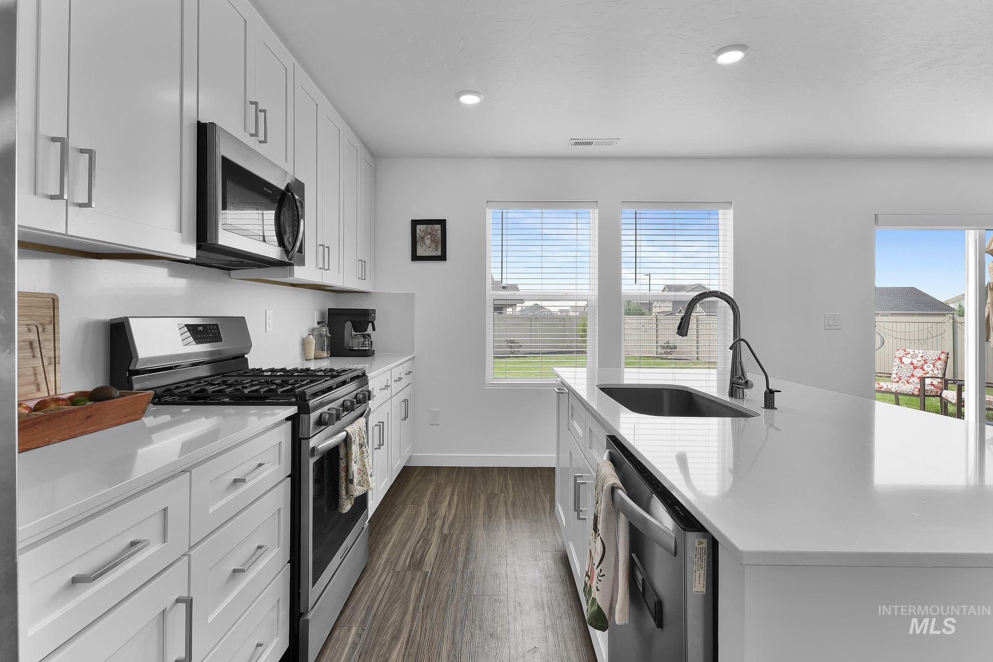 18227 N Rain Dance Way, Nampa, Idaho 83687, 5 Bedrooms, 3 Bathrooms, Residential For Sale, Price $549,900,MLS 98997301