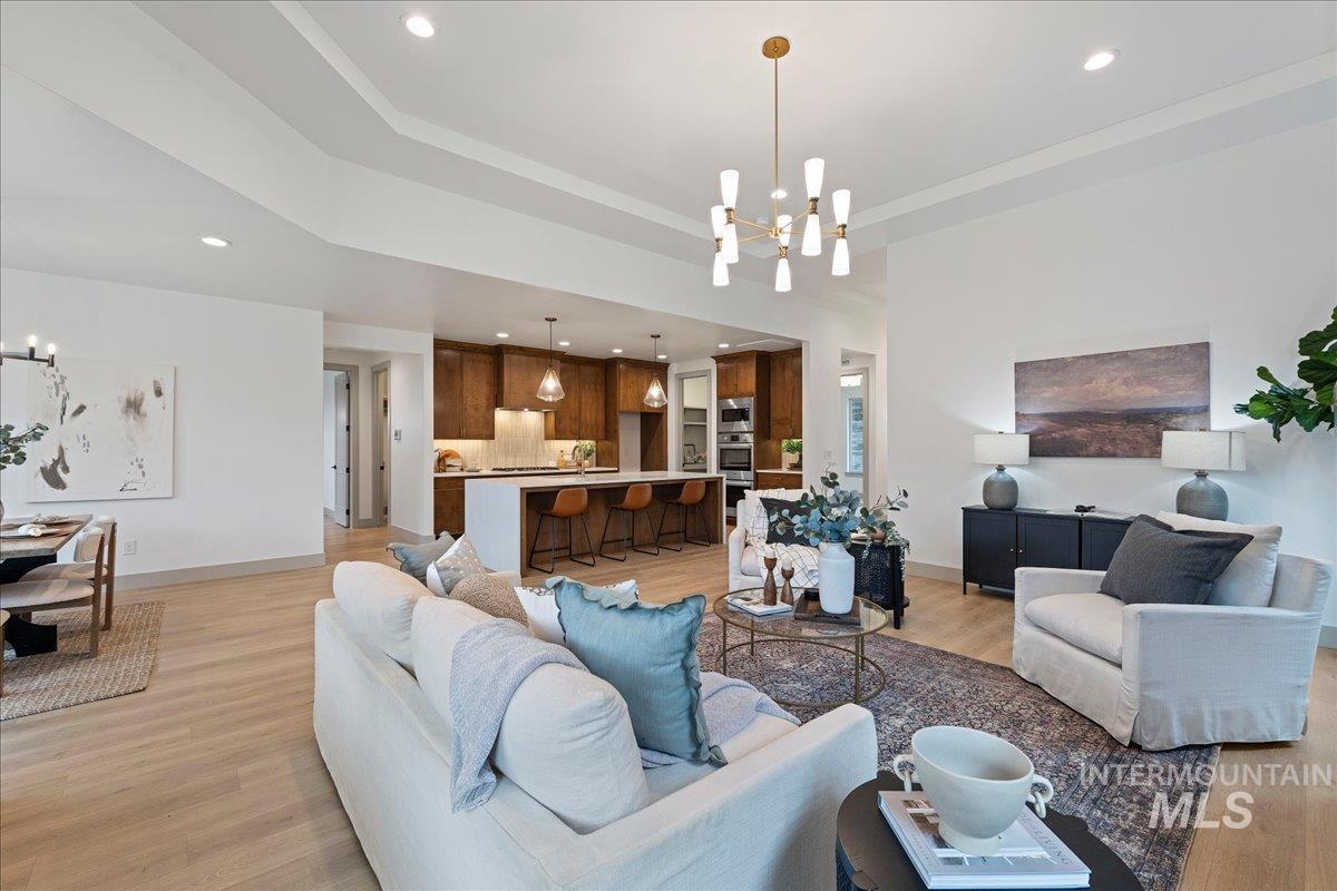 6070 N Arctic Fox, Meridian, Idaho 83646, 3 Bedrooms, 2 Bathrooms, Residential For Sale, Price $642,000,MLS 98997307