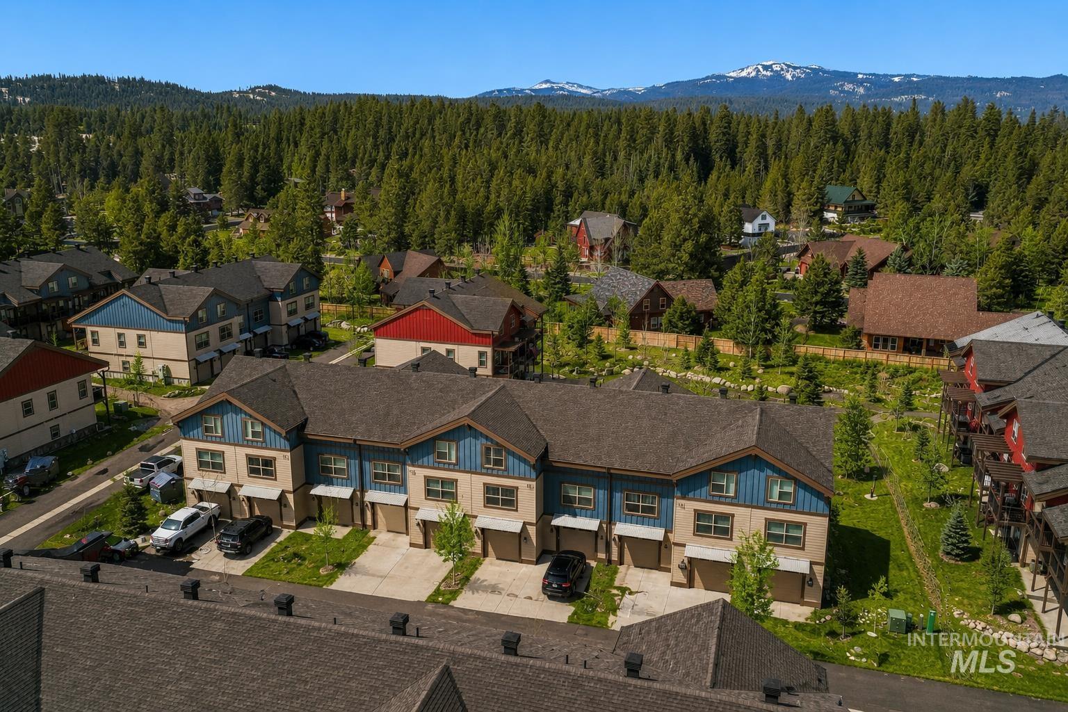 109 Broken Pine Lane, McCall, Idaho 83638, 3 Bedrooms, 3 Bathrooms, Residential For Sale, Price $529,900,MLS 98997315