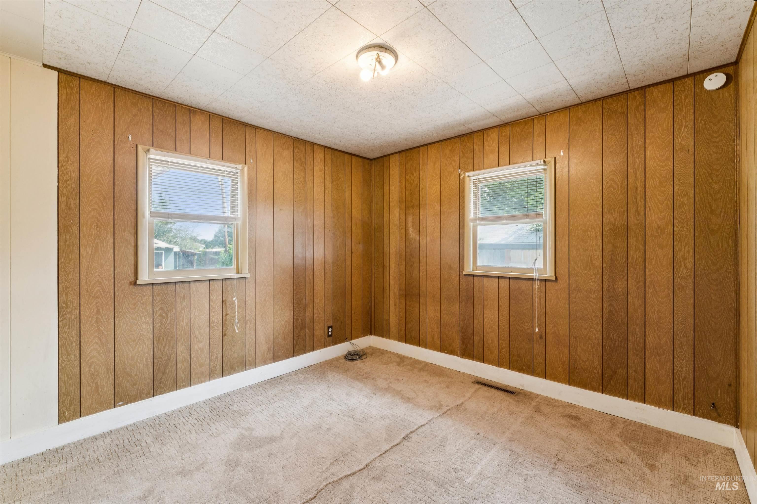 220 Lone Star Road, Nampa, Idaho 83651, 2 Bedrooms, 1 Bathroom, Residential For Sale, Price $335,000, 98997316