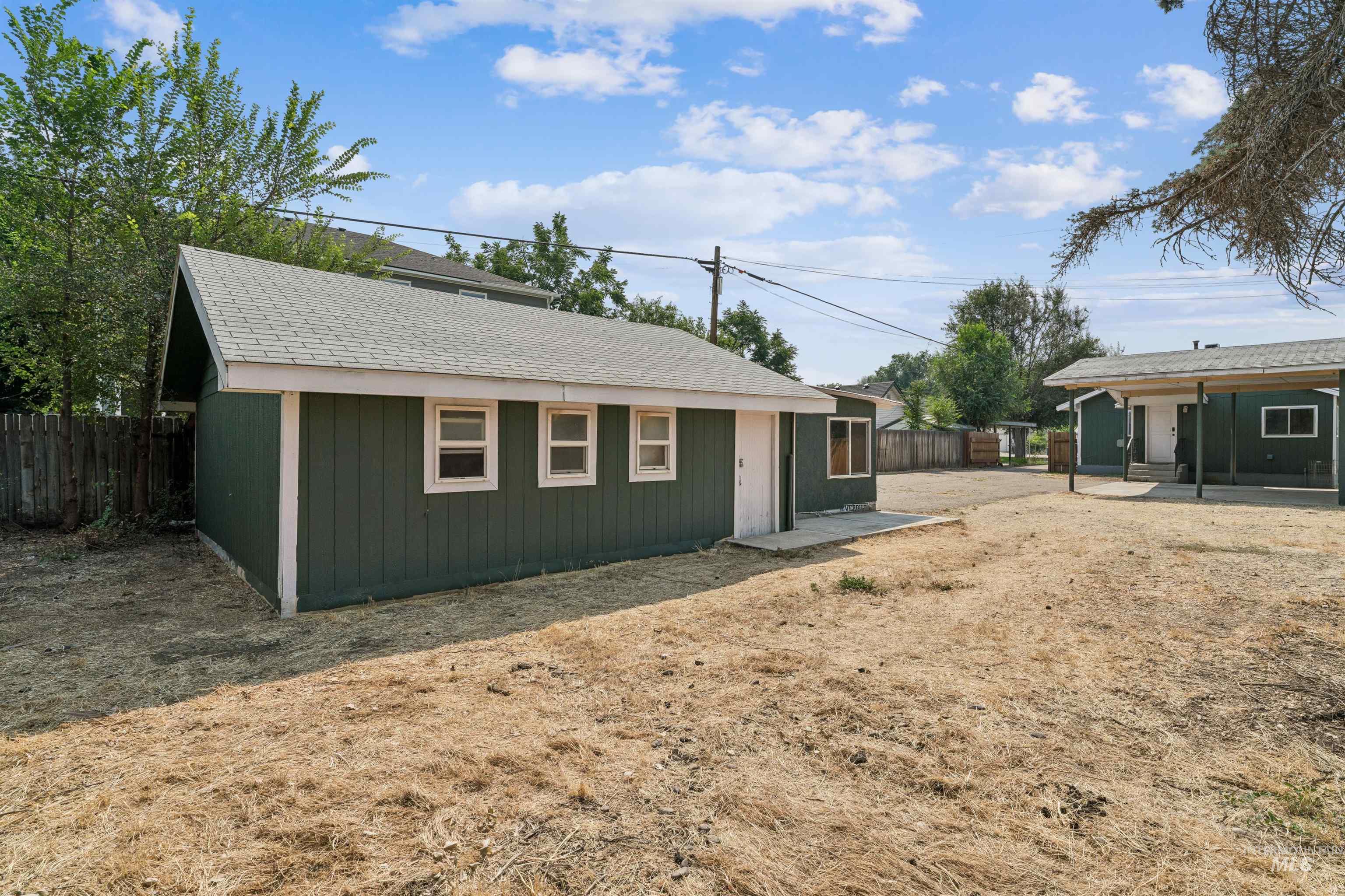 220 Lone Star Road, Nampa, Idaho 83651, 2 Bedrooms, 1 Bathroom, Residential For Sale, Price $335,000, 98997316