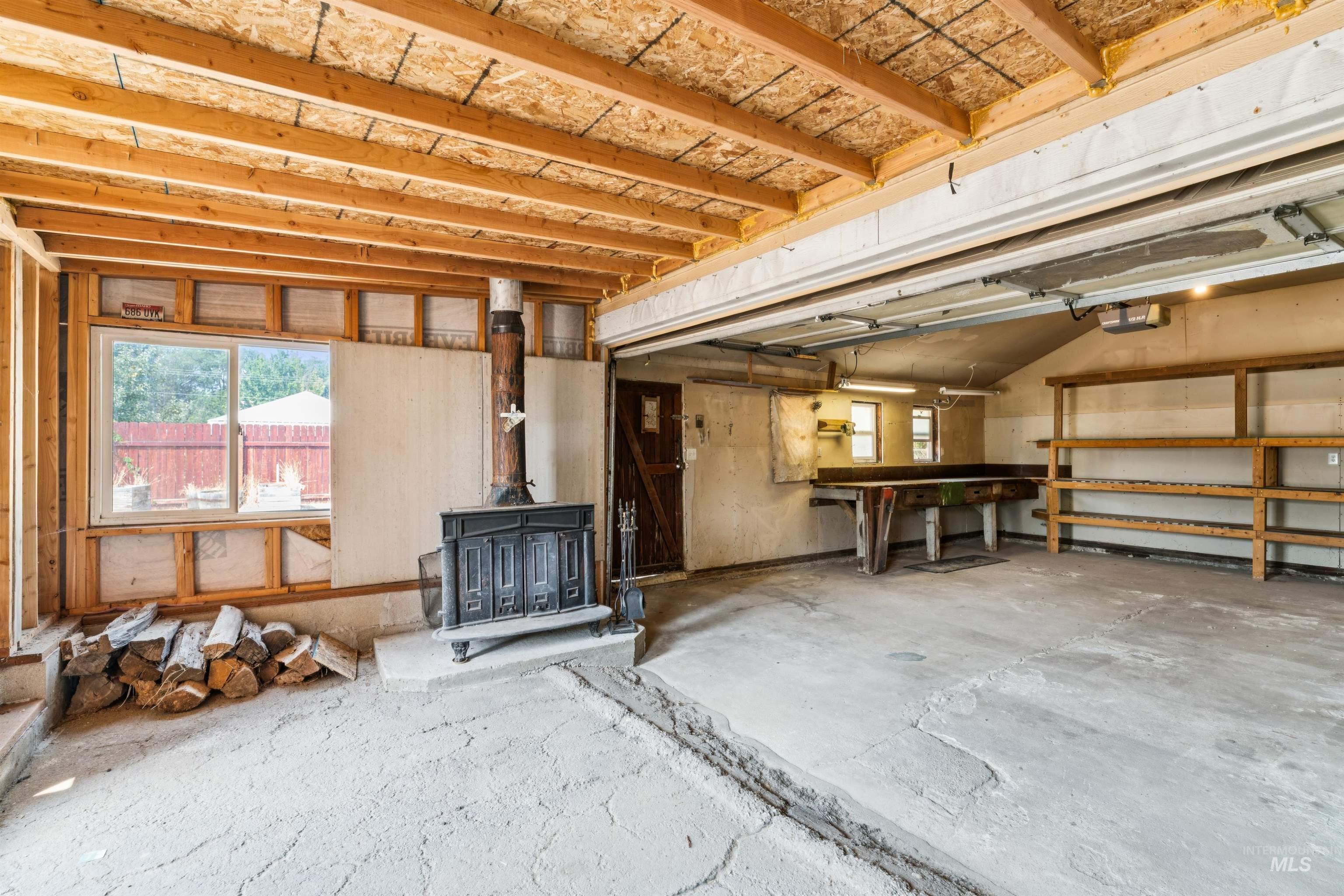 220 Lone Star Road, Nampa, Idaho 83651, 2 Bedrooms, 1 Bathroom, Residential For Sale, Price $335,000, 98997316