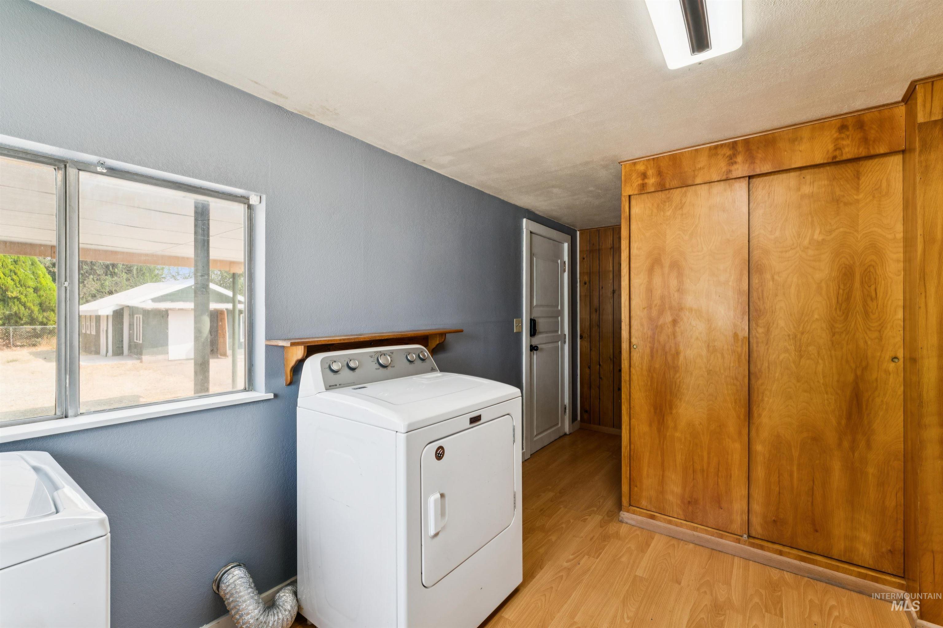 220 Lone Star Road, Nampa, Idaho 83651, 2 Bedrooms, 1 Bathroom, Residential For Sale, Price $335,000, 98997316
