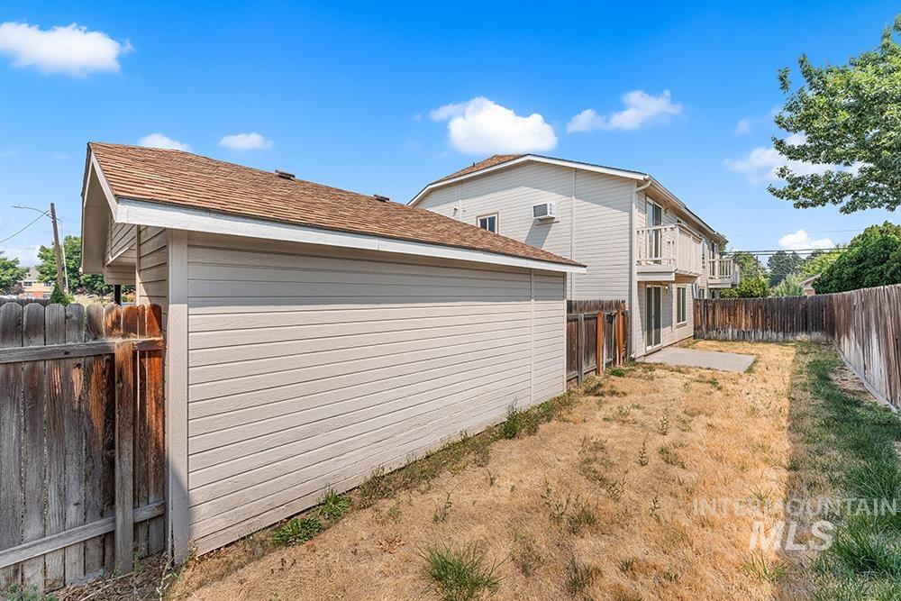 2555 W Malad St, Boise, Idaho 83705, 2 Bedrooms, 1 Bathroom, Residential Income For Sale, Price $900,000,MLS 98997318