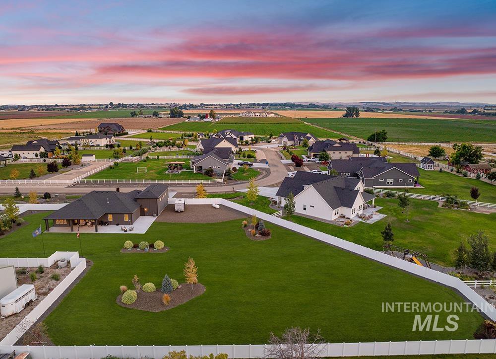 14377 American Holly Dr, Nampa, Idaho 83651, 4 Bedrooms, 2.5 Bathrooms, Residential For Sale, Price $975,000,MLS 98997322