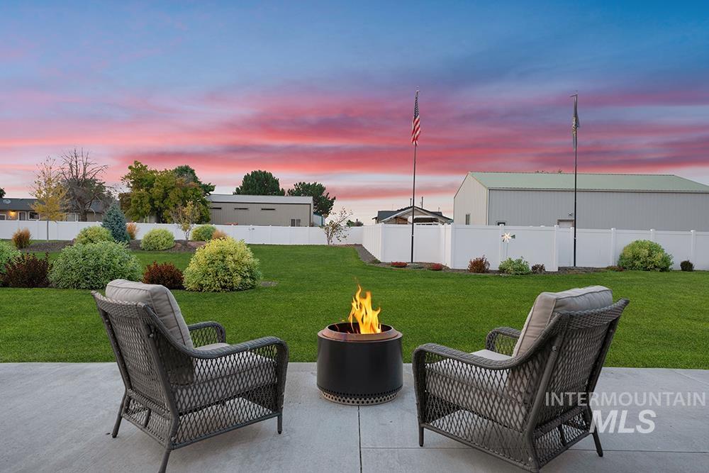 14377 American Holly Dr, Nampa, Idaho 83651, 4 Bedrooms, 2.5 Bathrooms, Residential For Sale, Price $975,000,MLS 98997322