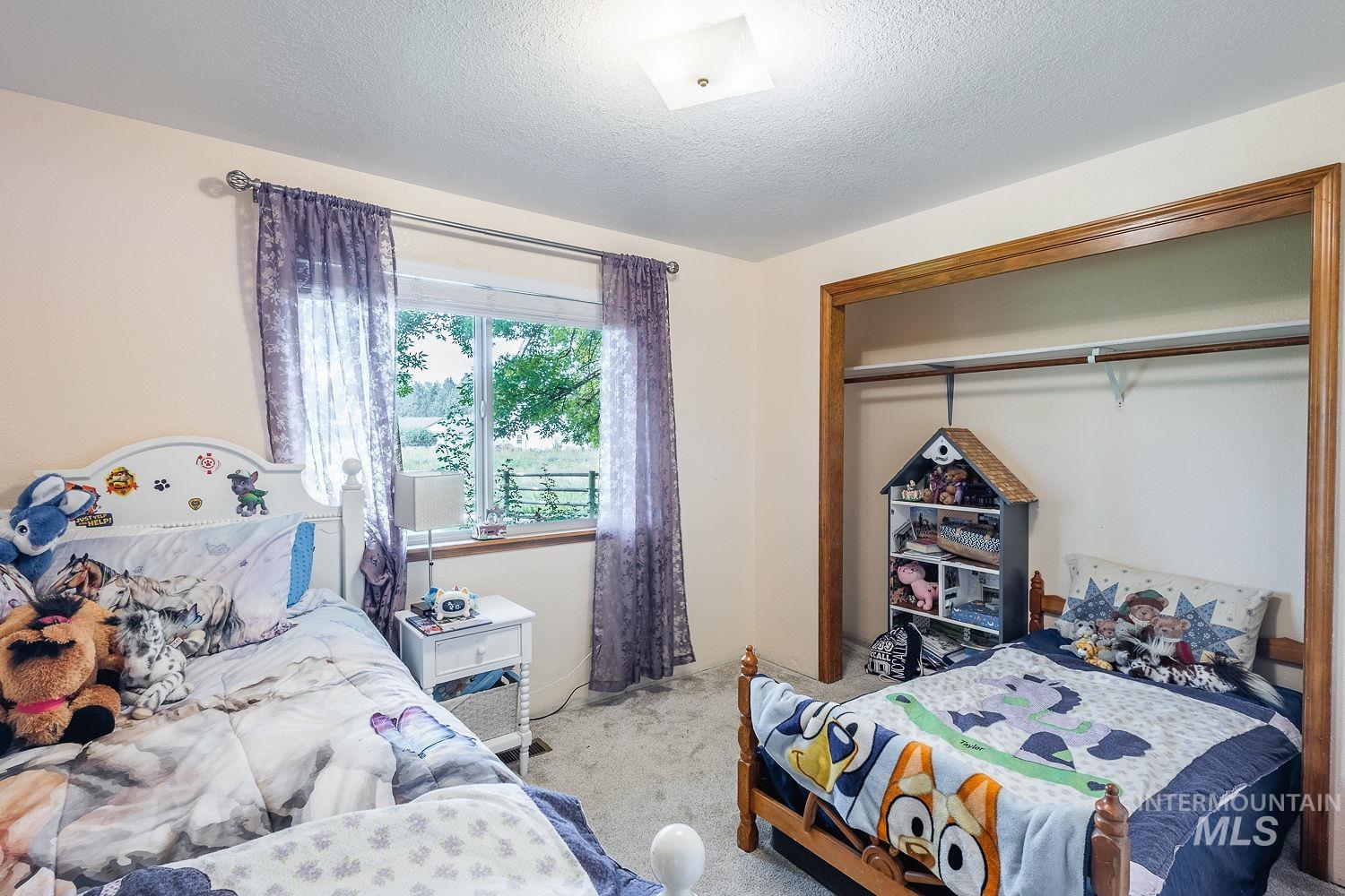 1769 W Central Rd, Emmett, Idaho 83617, 3 Bedrooms, 2.5 Bathrooms, Residential For Sale, Price $740,000,MLS 98997330
