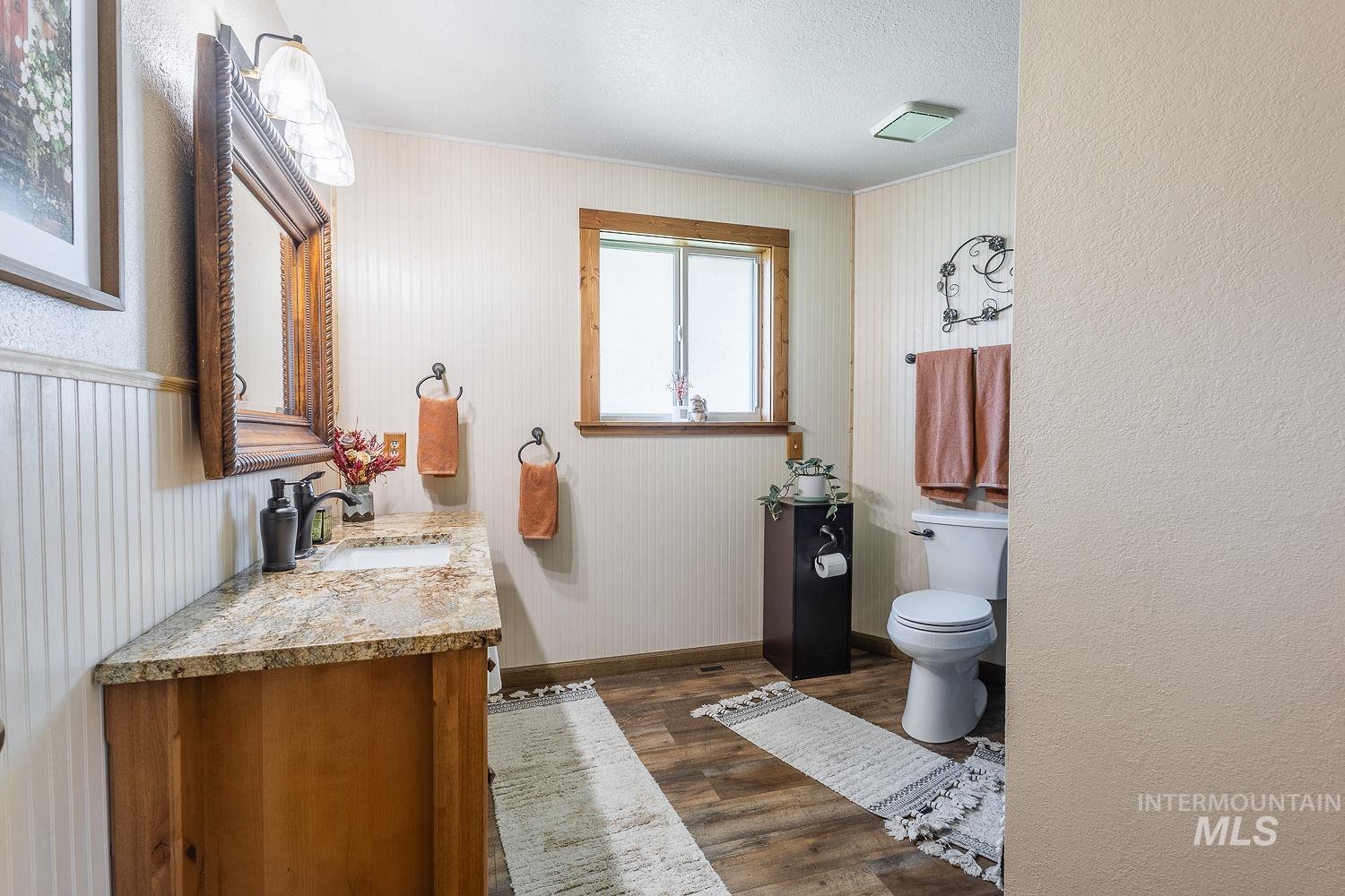 1769 W Central Rd, Emmett, Idaho 83617, 3 Bedrooms, 2.5 Bathrooms, Residential For Sale, Price $740,000,MLS 98997330