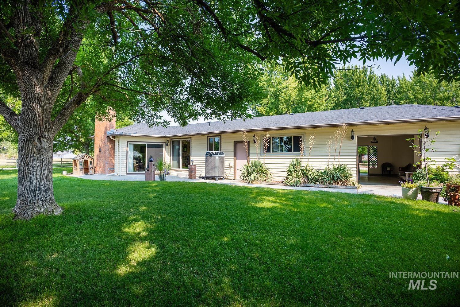1769 W Central Rd, Emmett, Idaho 83617, 3 Bedrooms, 2.5 Bathrooms, Residential For Sale, Price $740,000,MLS 98997330