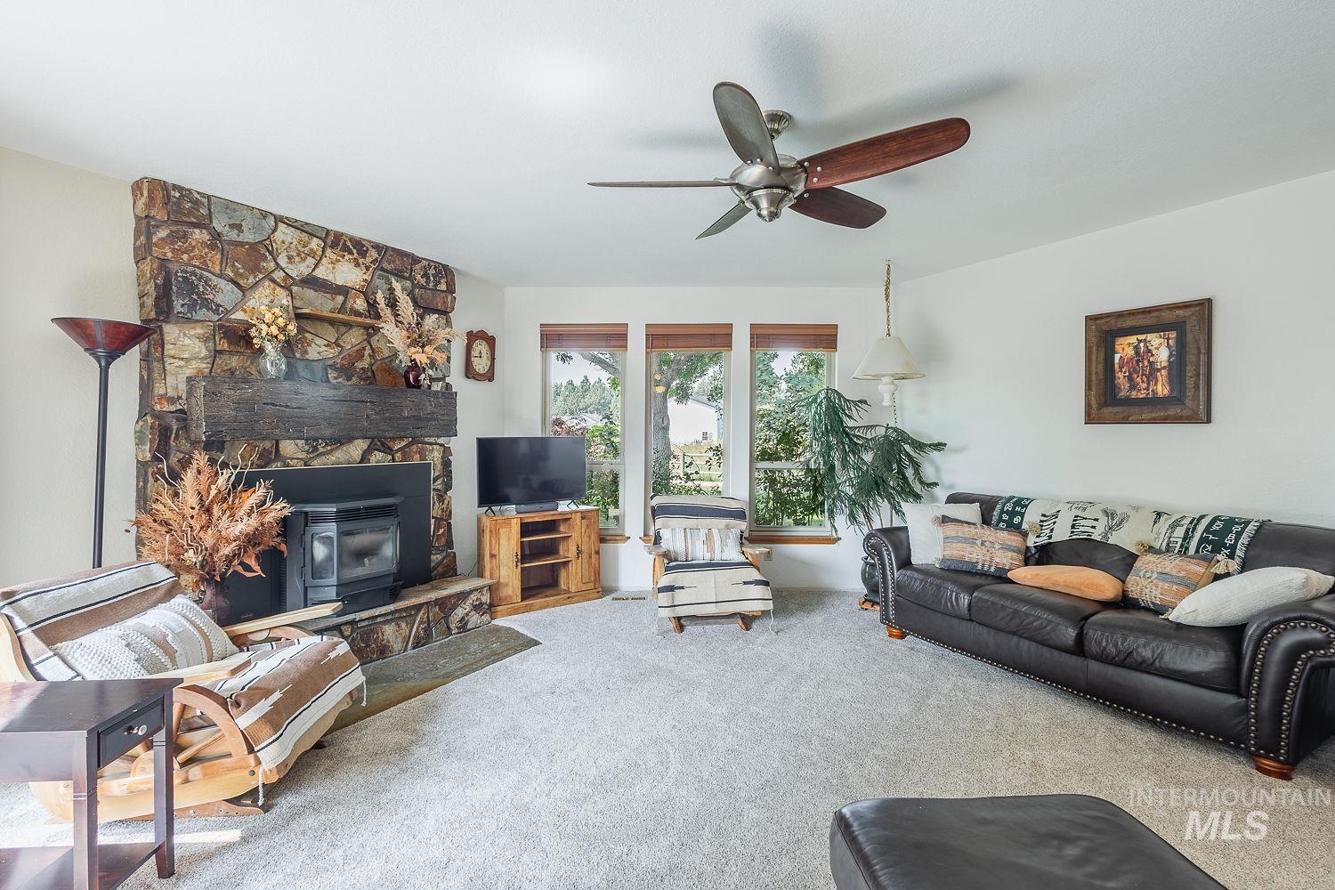 1769 W Central Rd, Emmett, Idaho 83617, 3 Bedrooms, 2.5 Bathrooms, Residential For Sale, Price $740,000,MLS 98997330